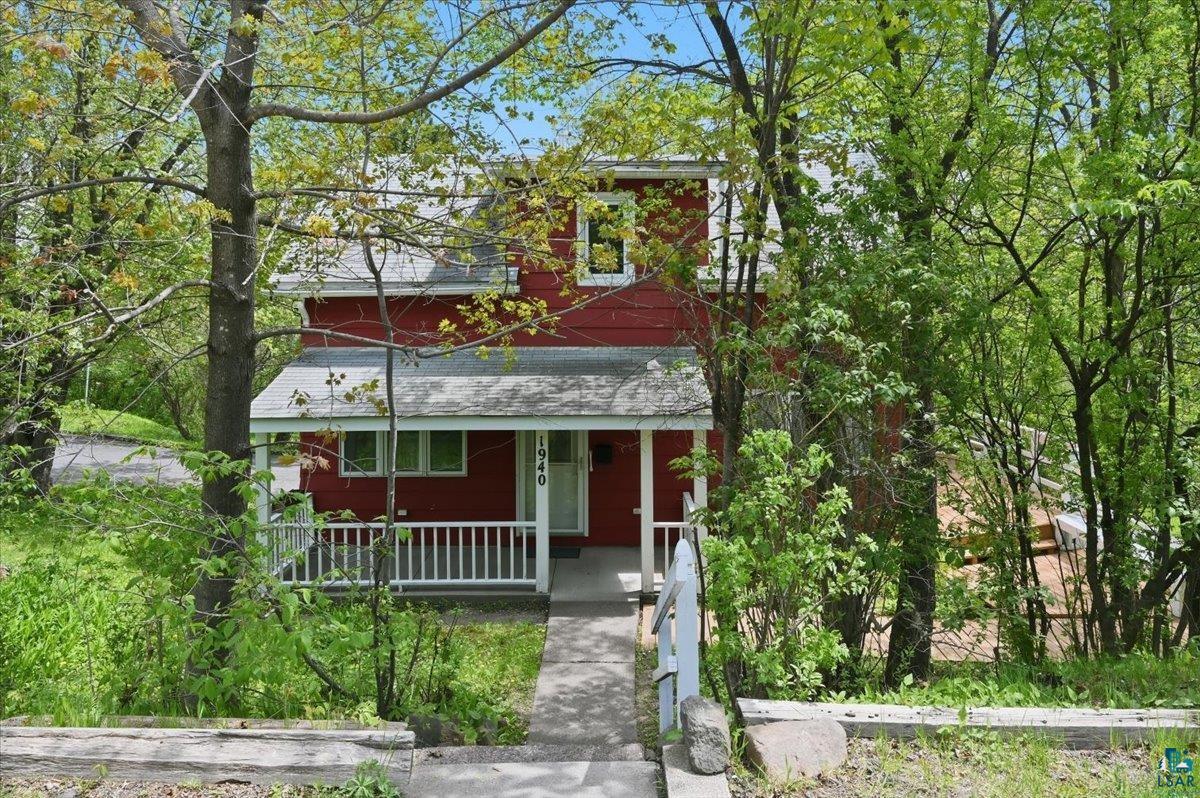 1940 Springvale Rd, Duluth, MN 55811 Listing Photo  1
