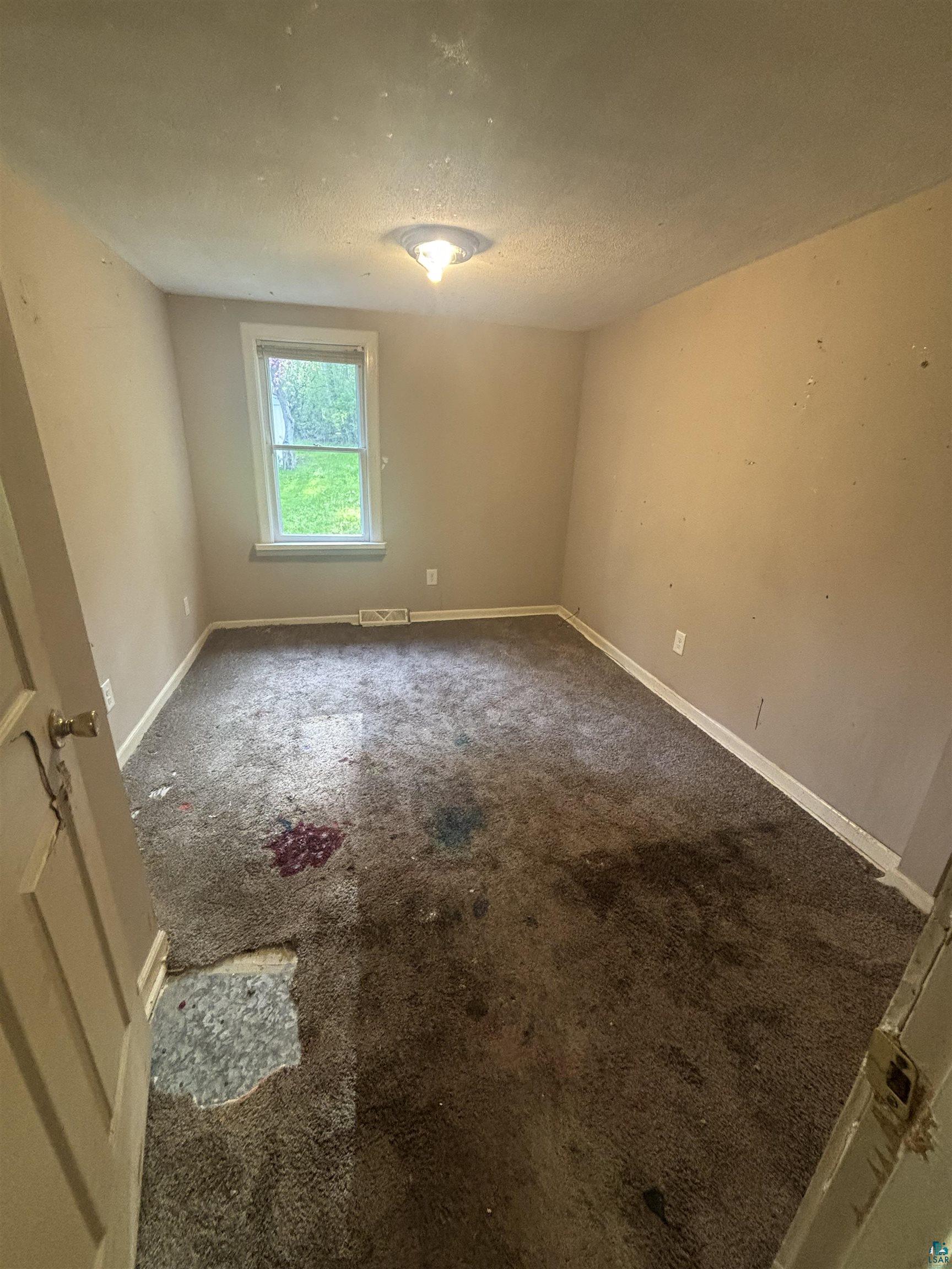 507 N 76th Ave W, Duluth, MN 55807 Listing Photo  4