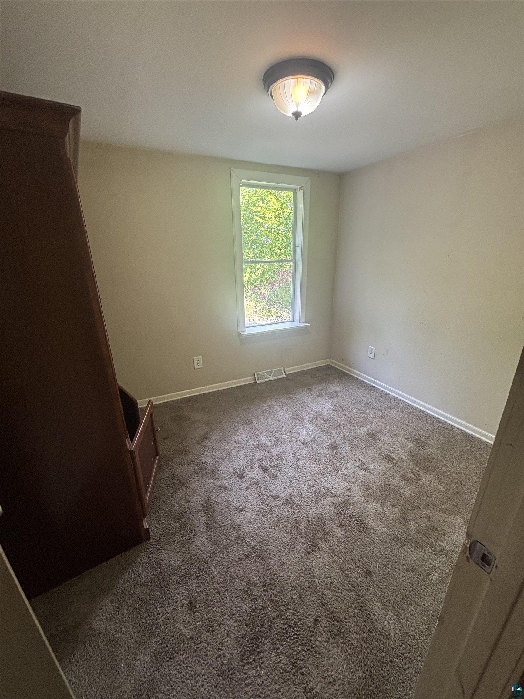 507 N 76th Ave W, Duluth, MN 55807 Listing Photo  5