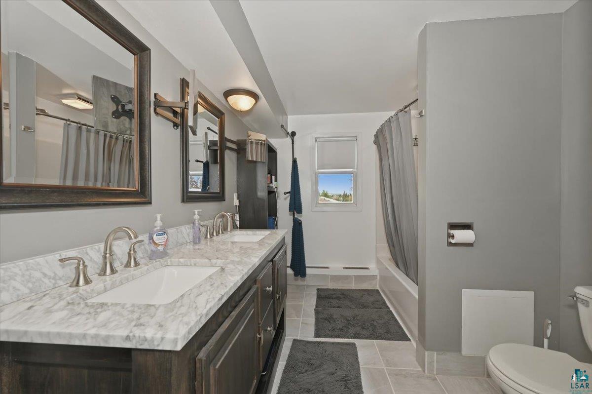 11c Hayes Ct, Superior, WI 54880 Listing Photo  20