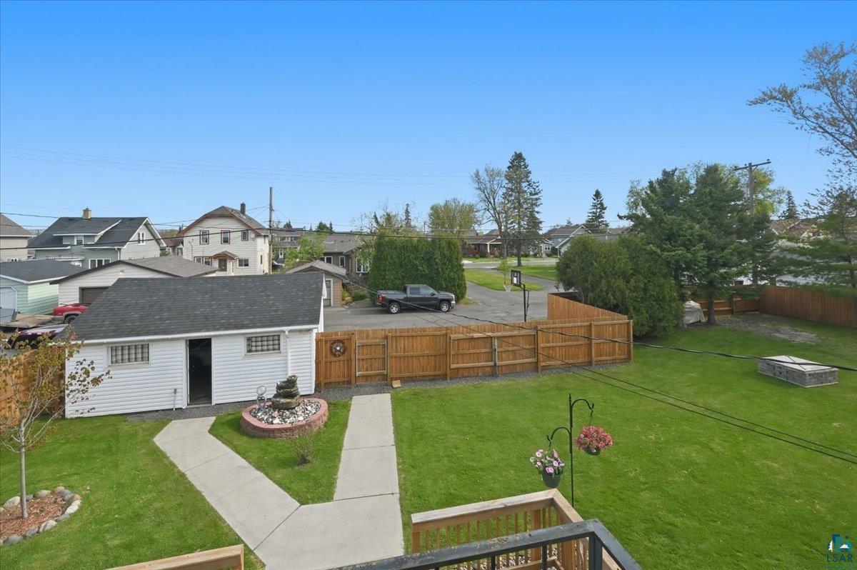 11c Hayes Ct, Superior, WI 54880 Listing Photo  4