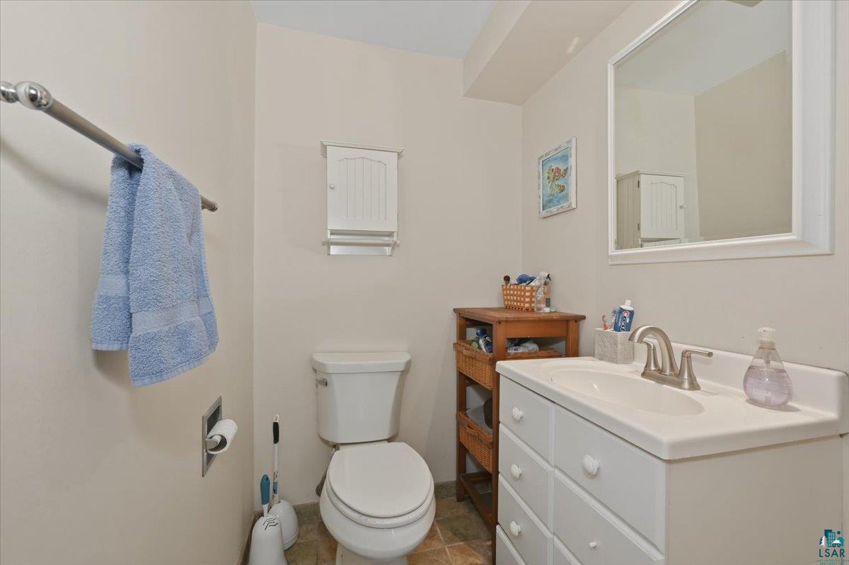 11c Hayes Ct, Superior, WI 54880 Listing Photo  10