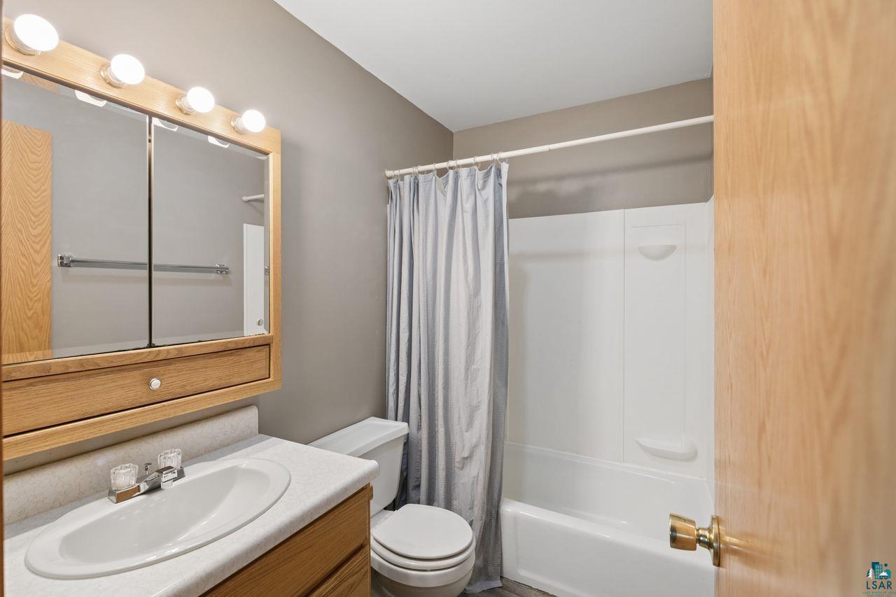 1205 W 13th St, Ashland, WI 54806 Listing Photo  13