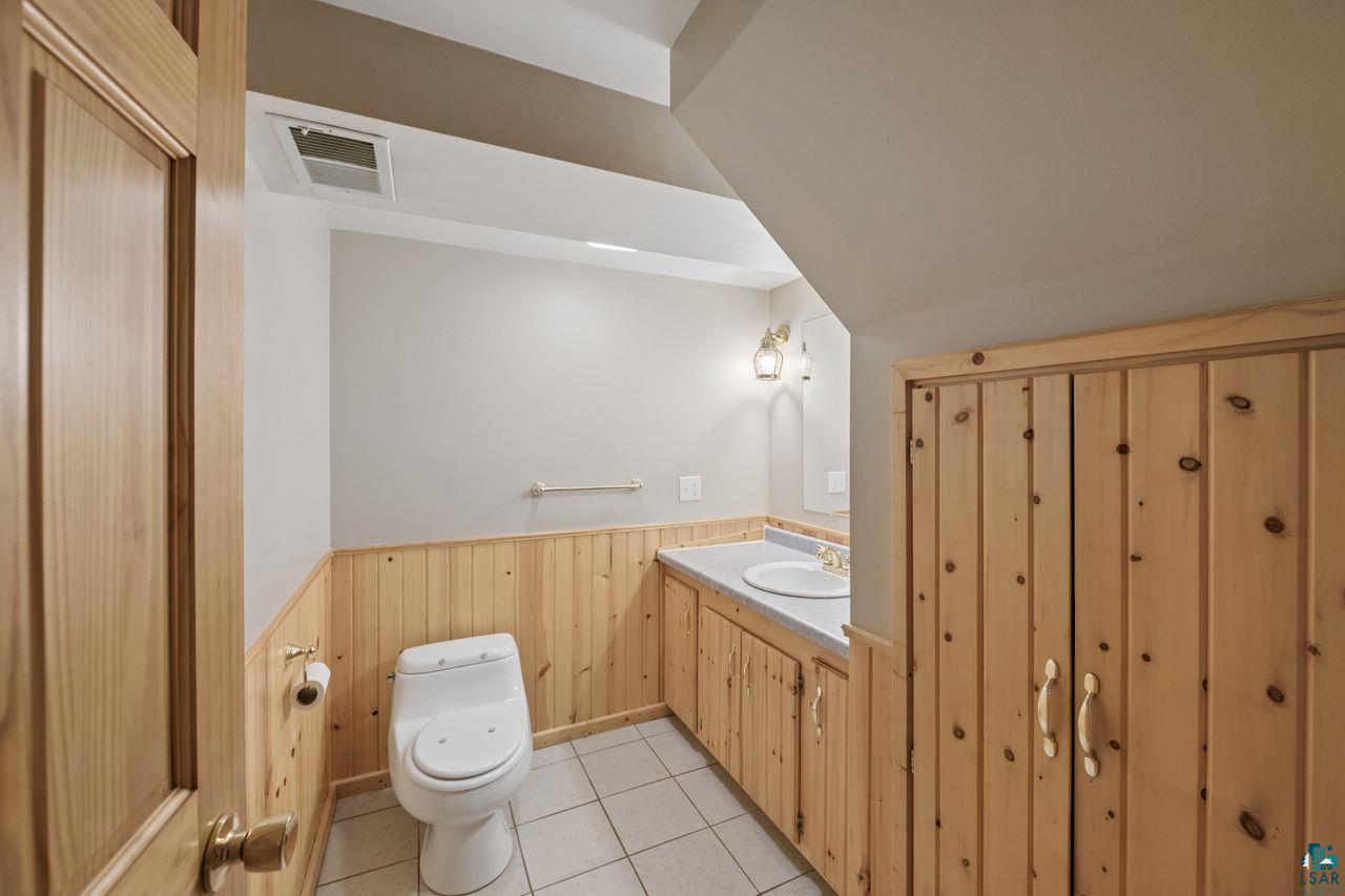 1205 W 13th St, Ashland, WI 54806 Listing Photo  16