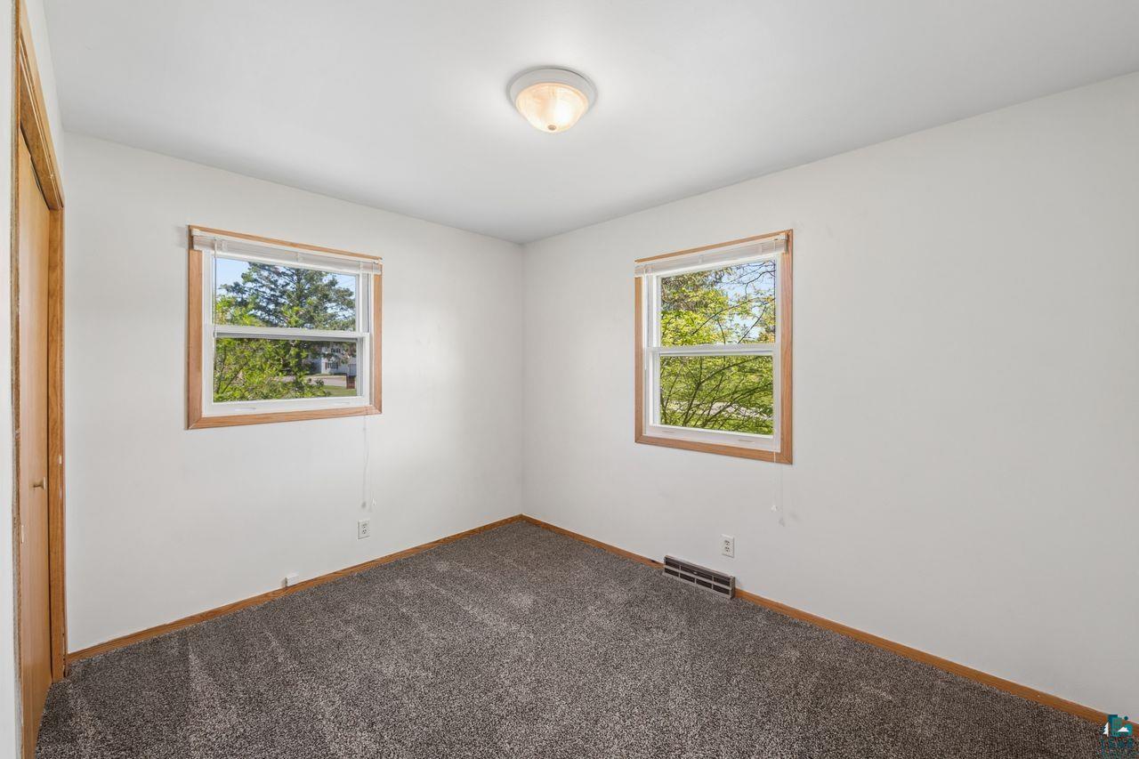 1205 W 13th St, Ashland, WI 54806 Listing Photo  9