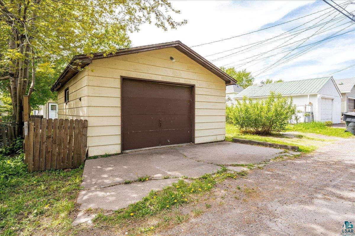 1824 Lackawanna Ave, Superior, WI 54880 Listing Photo  5