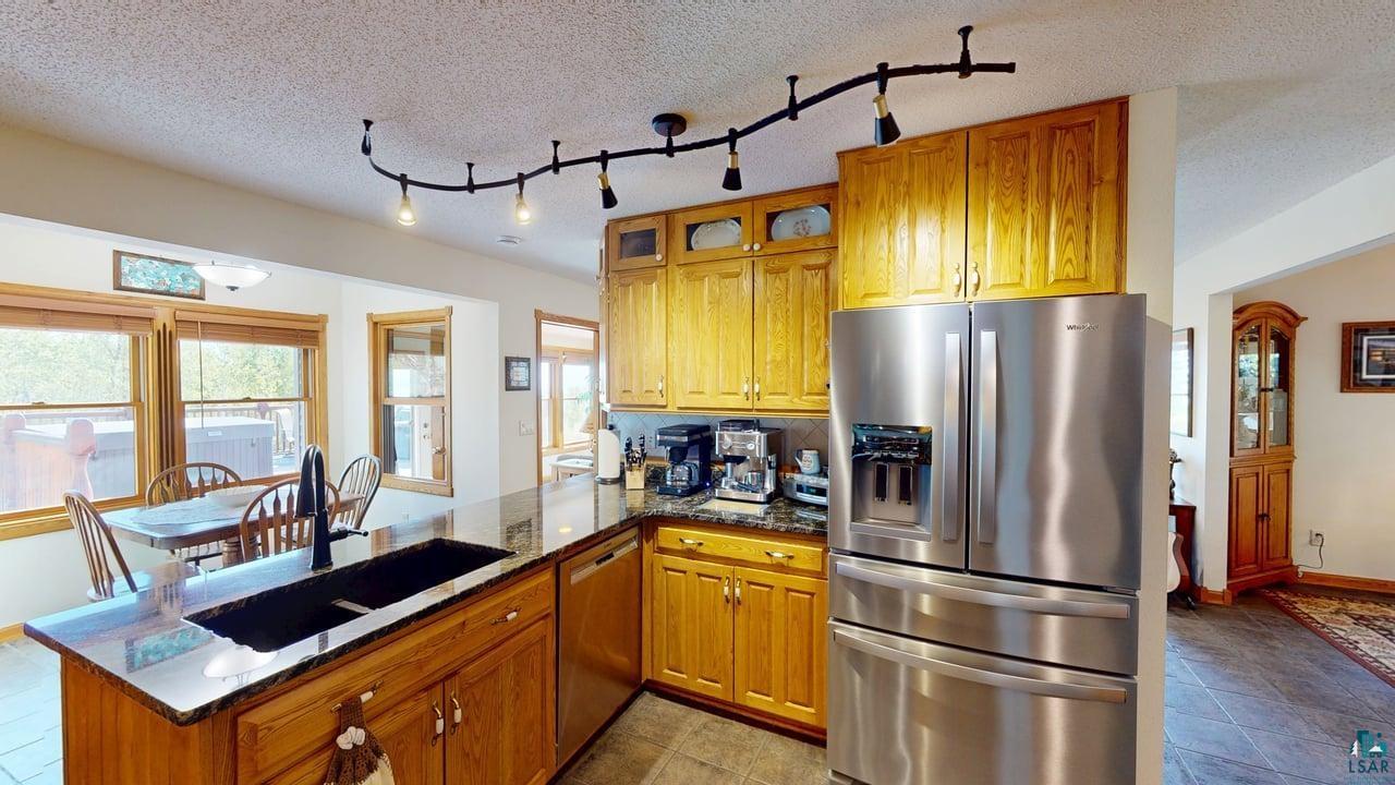 6423 Little Marais Rd, Silver Bay, MN 55614 Listing Photo  18