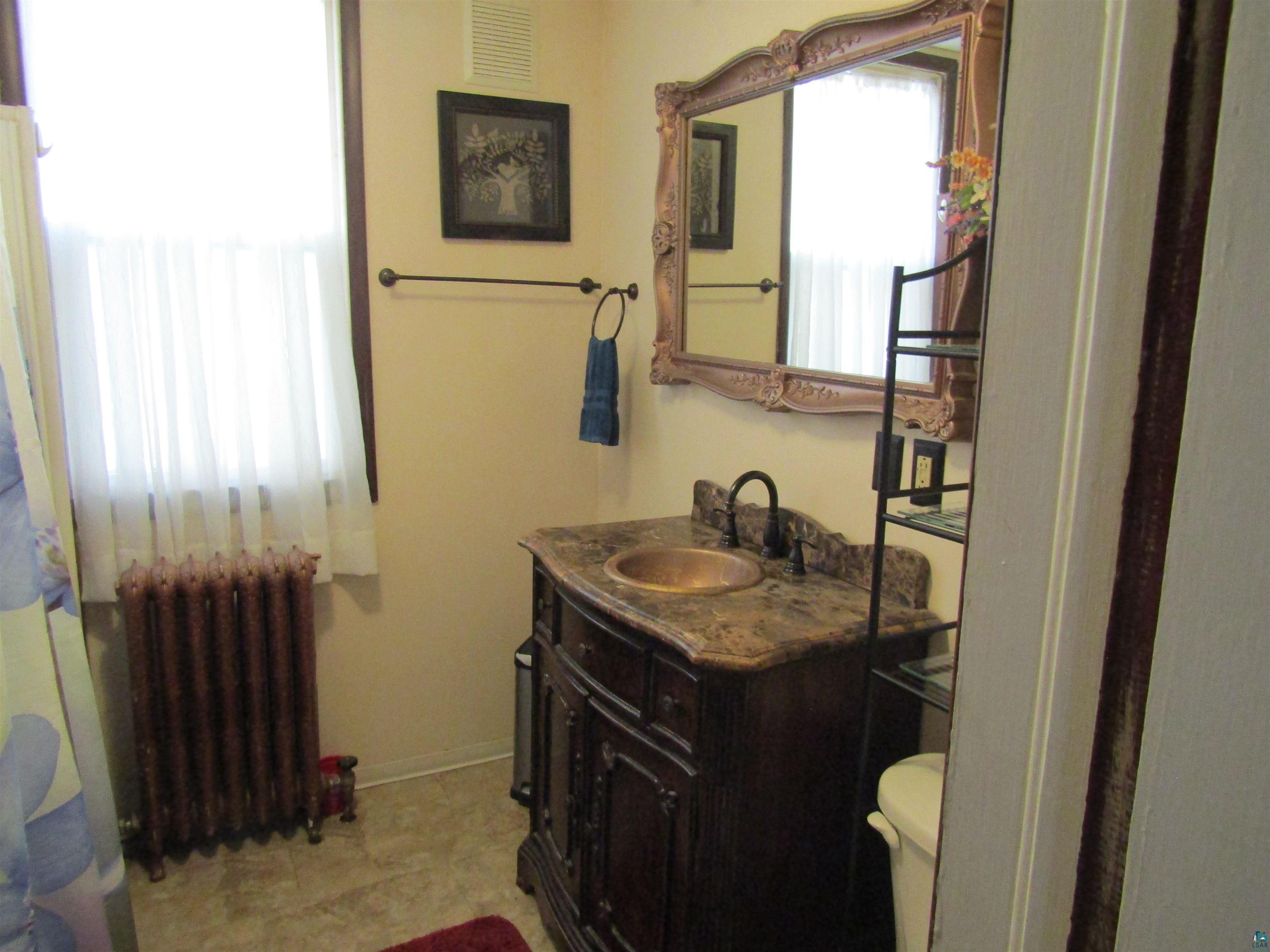 1115 Harrison St, Superior, WI 54880 Listing Photo  18