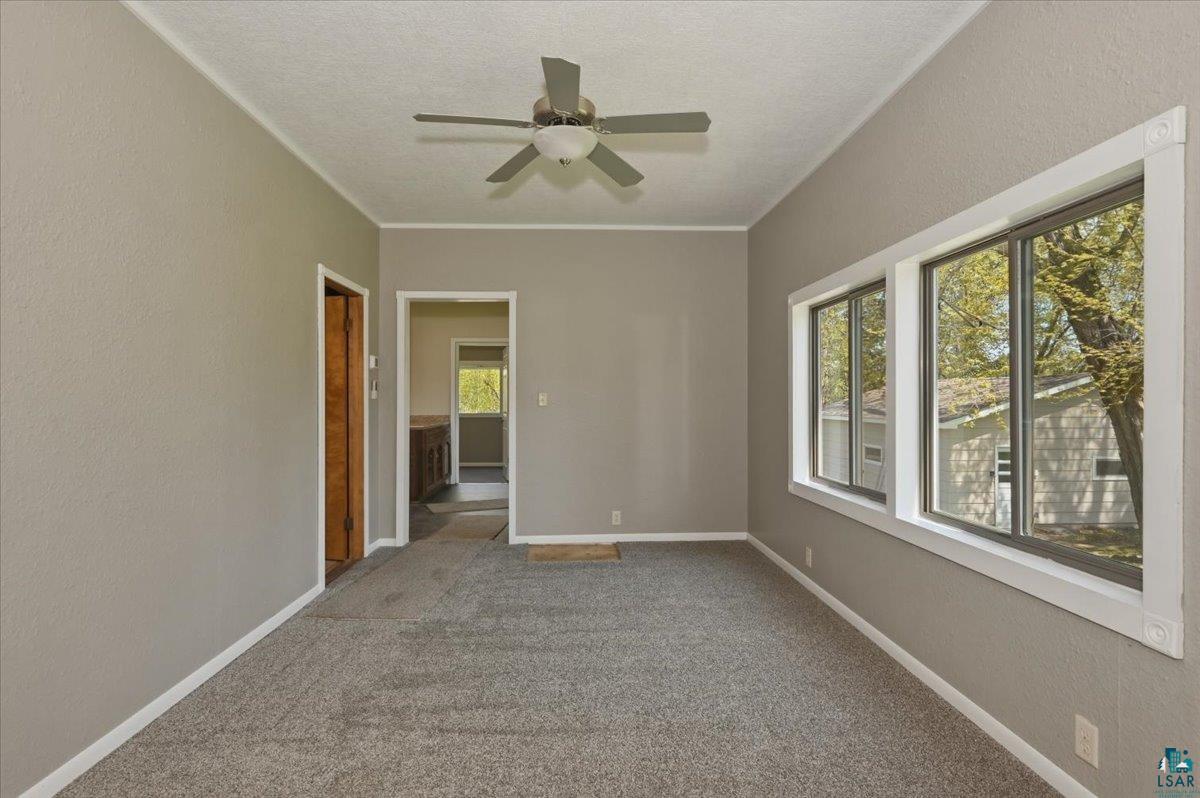 5319 E 3rd St, Superior, WI 54880 Listing Photo  17