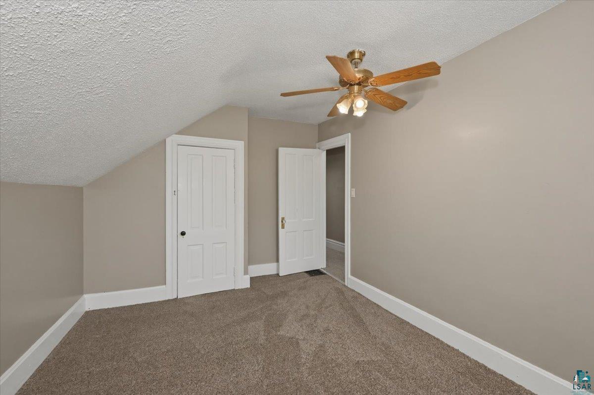 5319 E 3rd St, Superior, WI 54880 Listing Photo  27