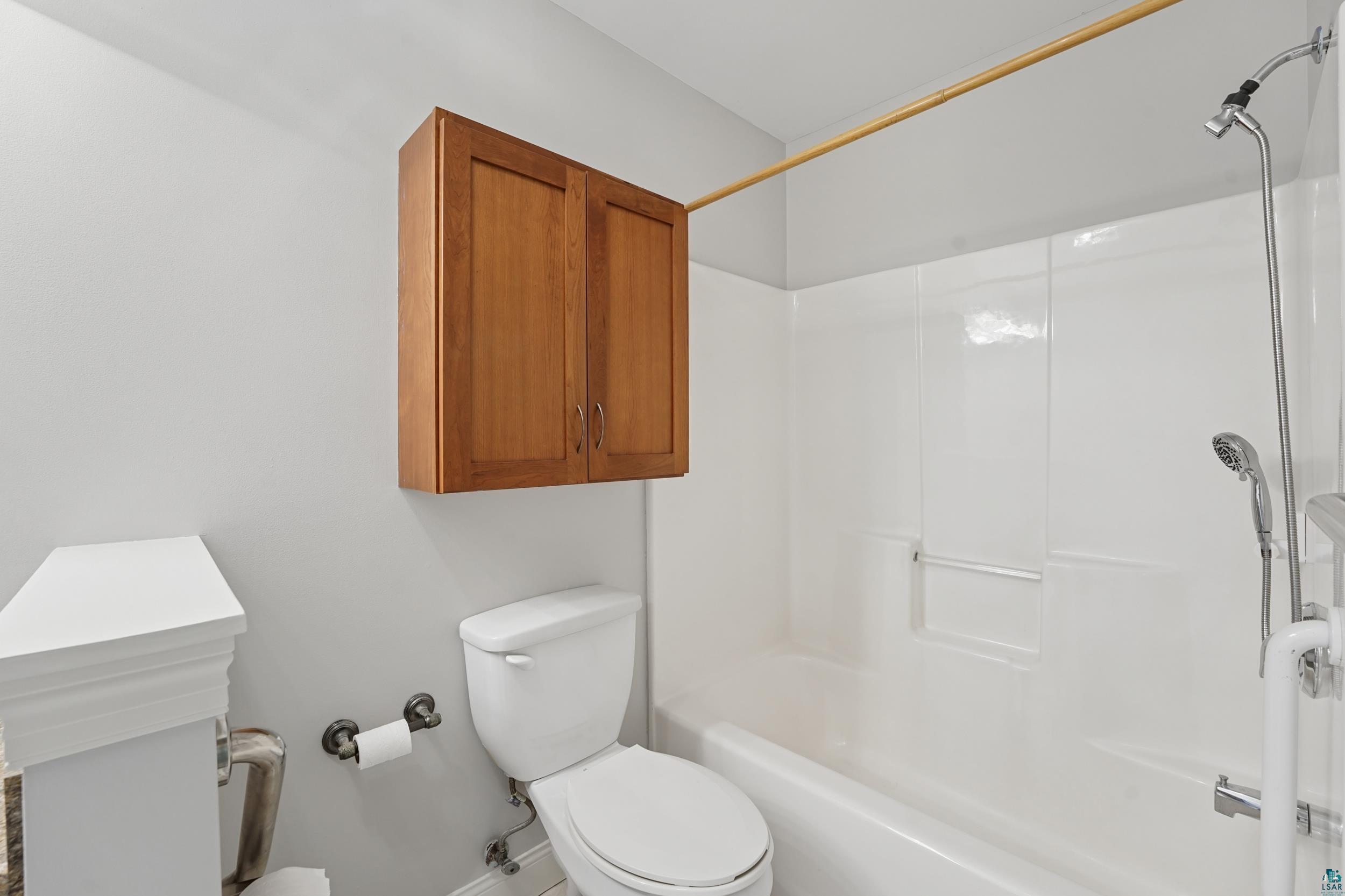 1422 New York Ave, #6, Superior, WI 54880 Listing Photo  15