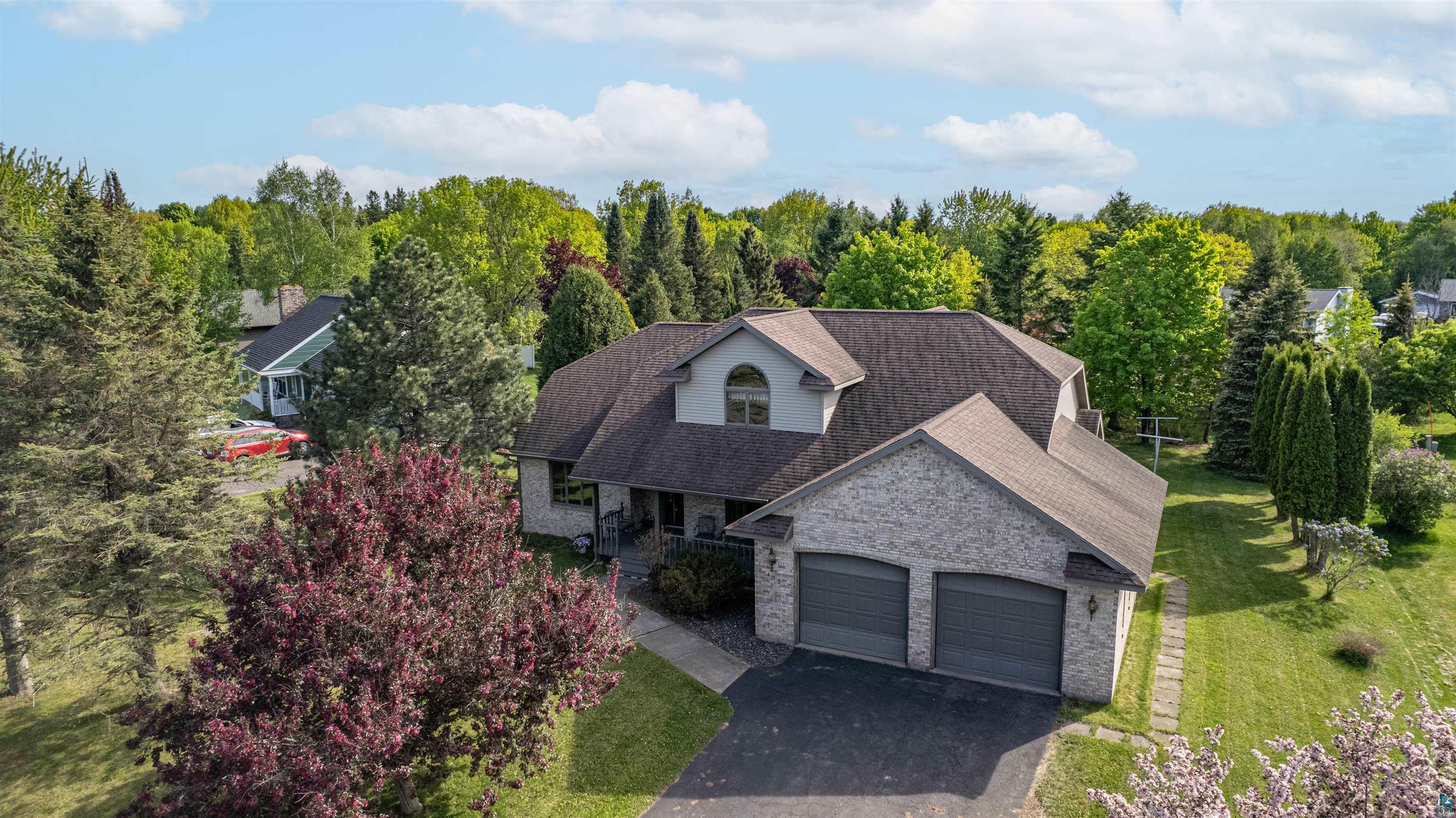 405 Linda Ln, Cloquet, MN 55720 Listing Photo  3