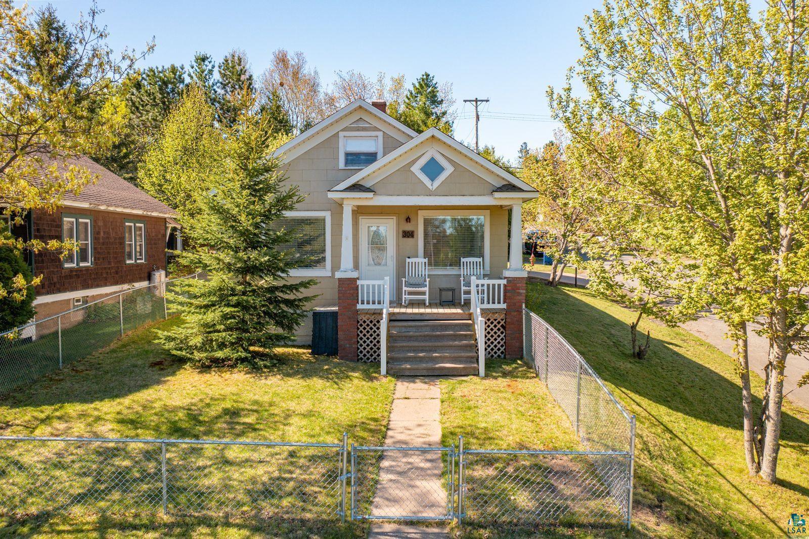 304 E James St, Ely, MN 55731 Listing Photo  1