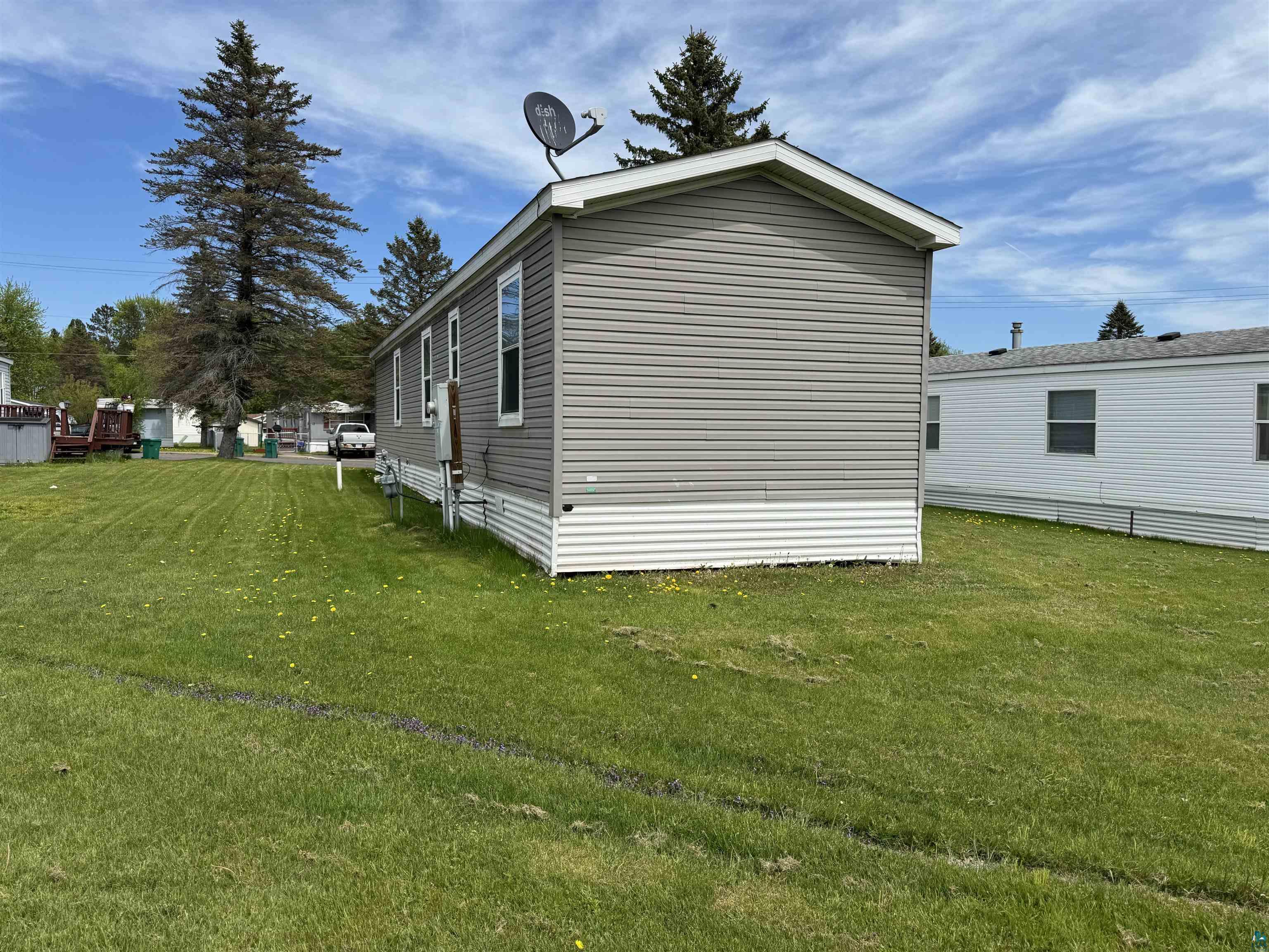 8 Holt Dr, Duluth, MN 55808 Listing Photo  13