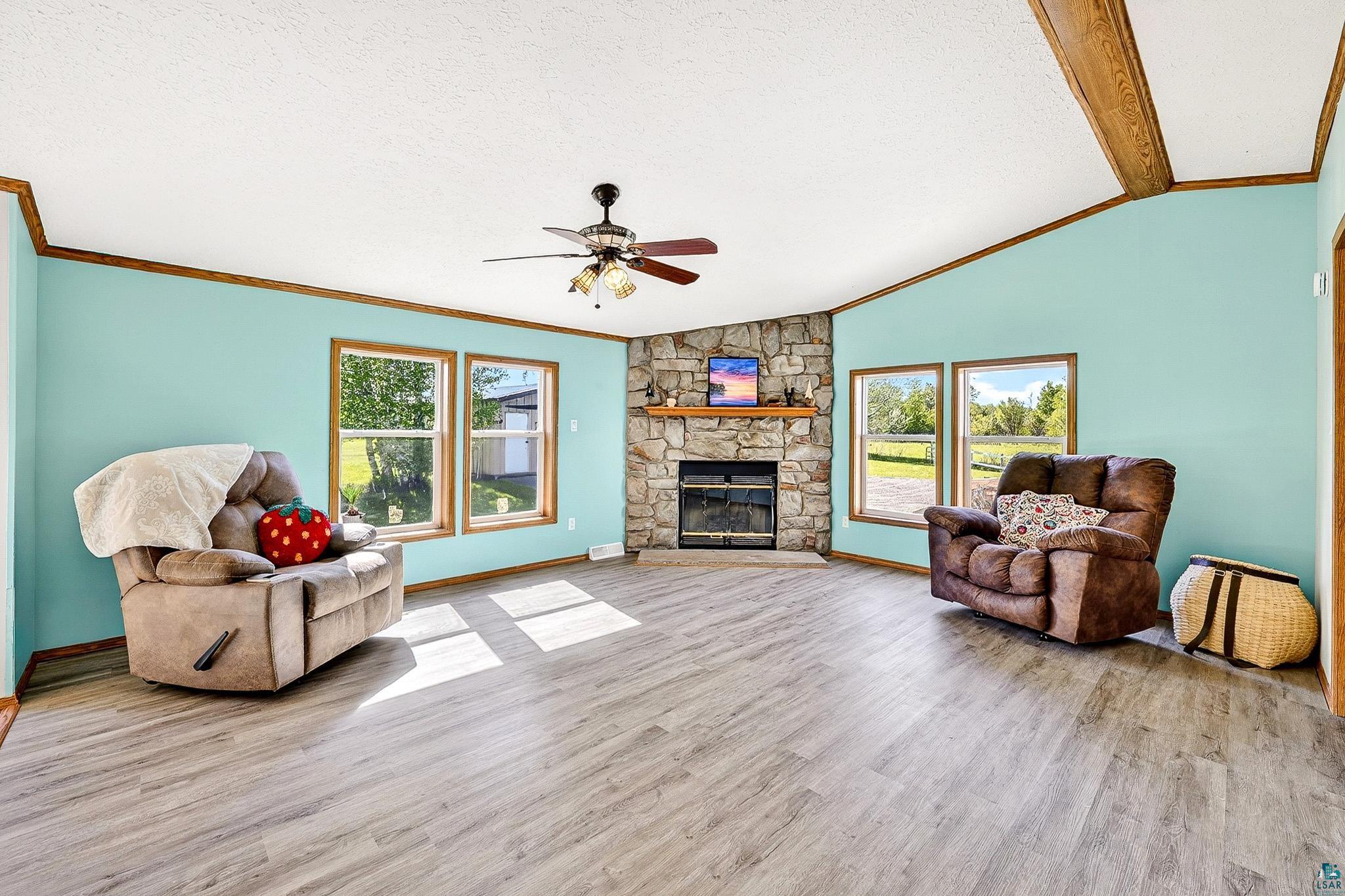 5404 S Midbon Rd, Superior, WI 54880 Listing Photo  3