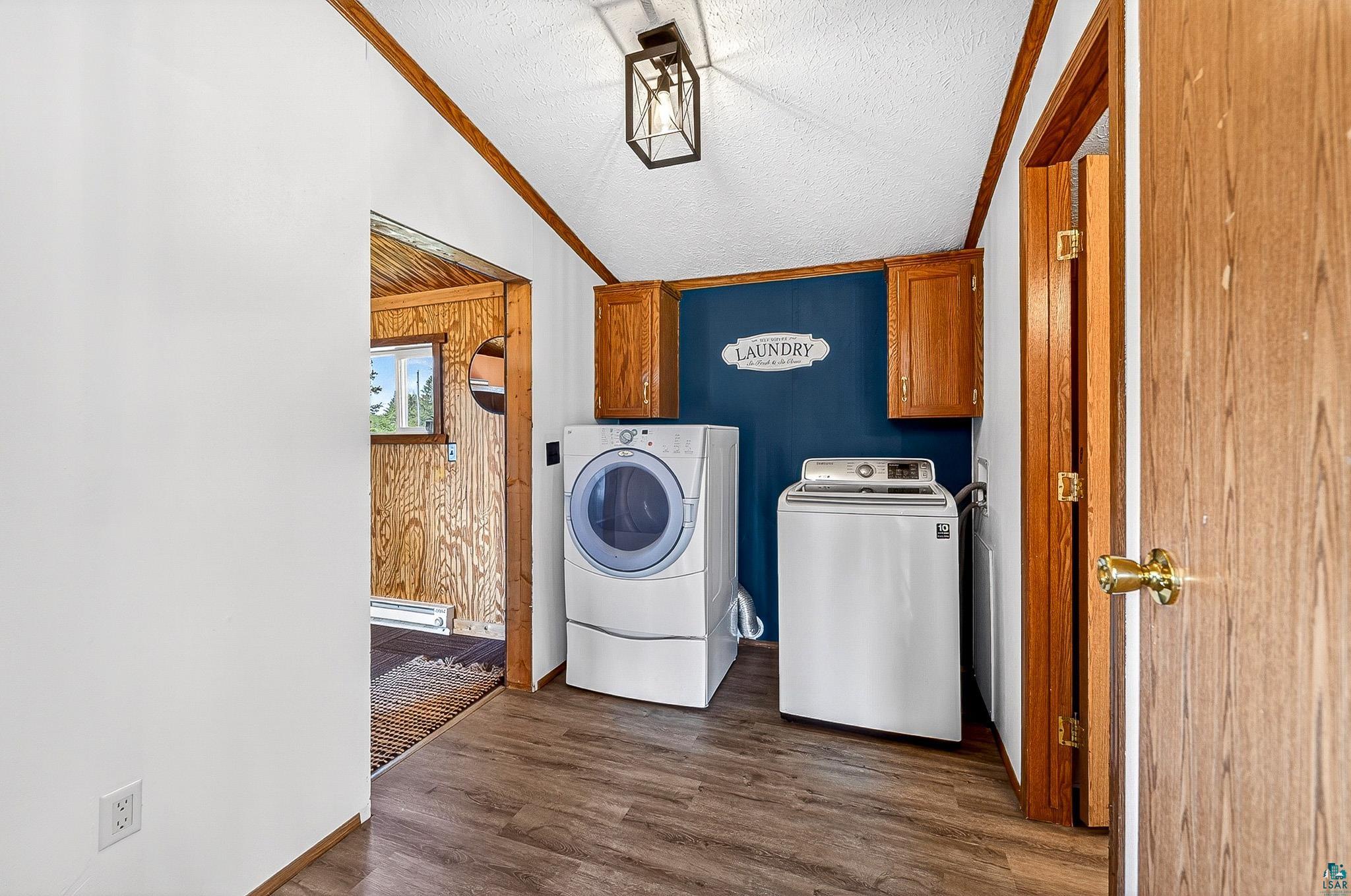 5404 S Midbon Rd, Superior, WI 54880 Listing Photo  22