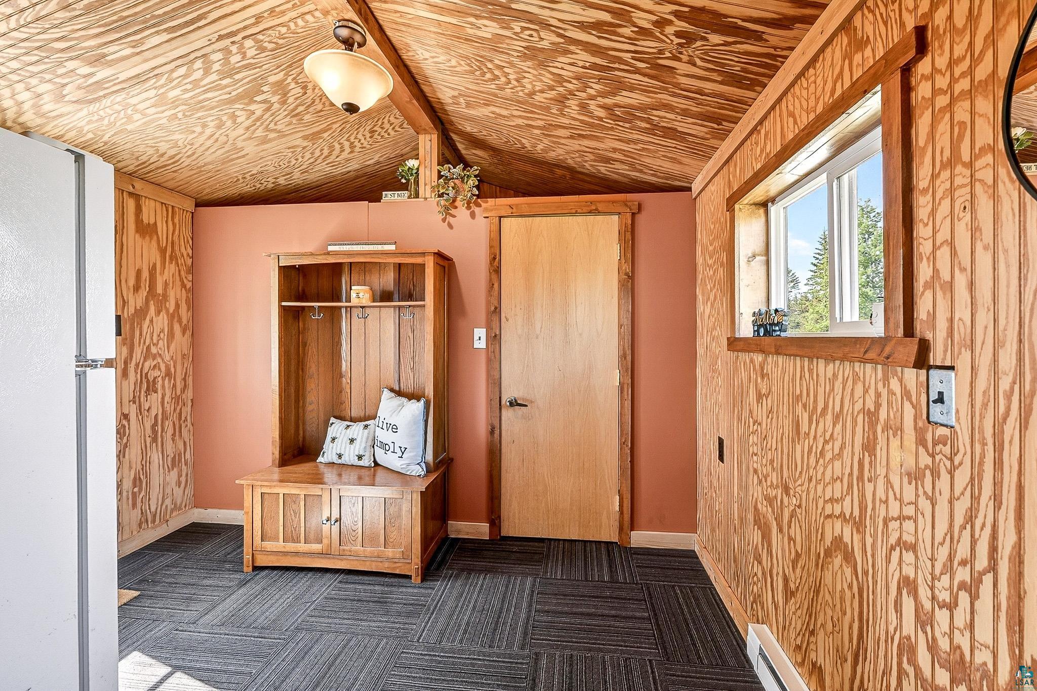 5404 S Midbon Rd, Superior, WI 54880 Listing Photo  23
