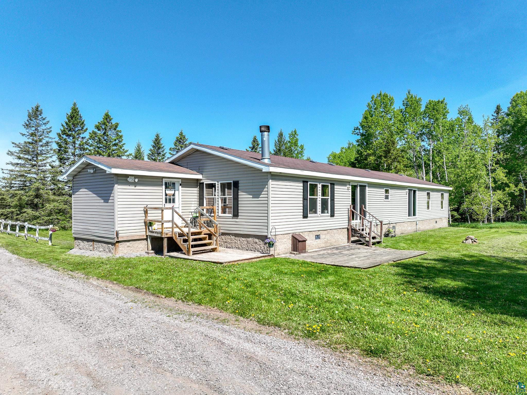 5404 S Midbon Rd, Superior, WI 54880 Listing Photo  24
