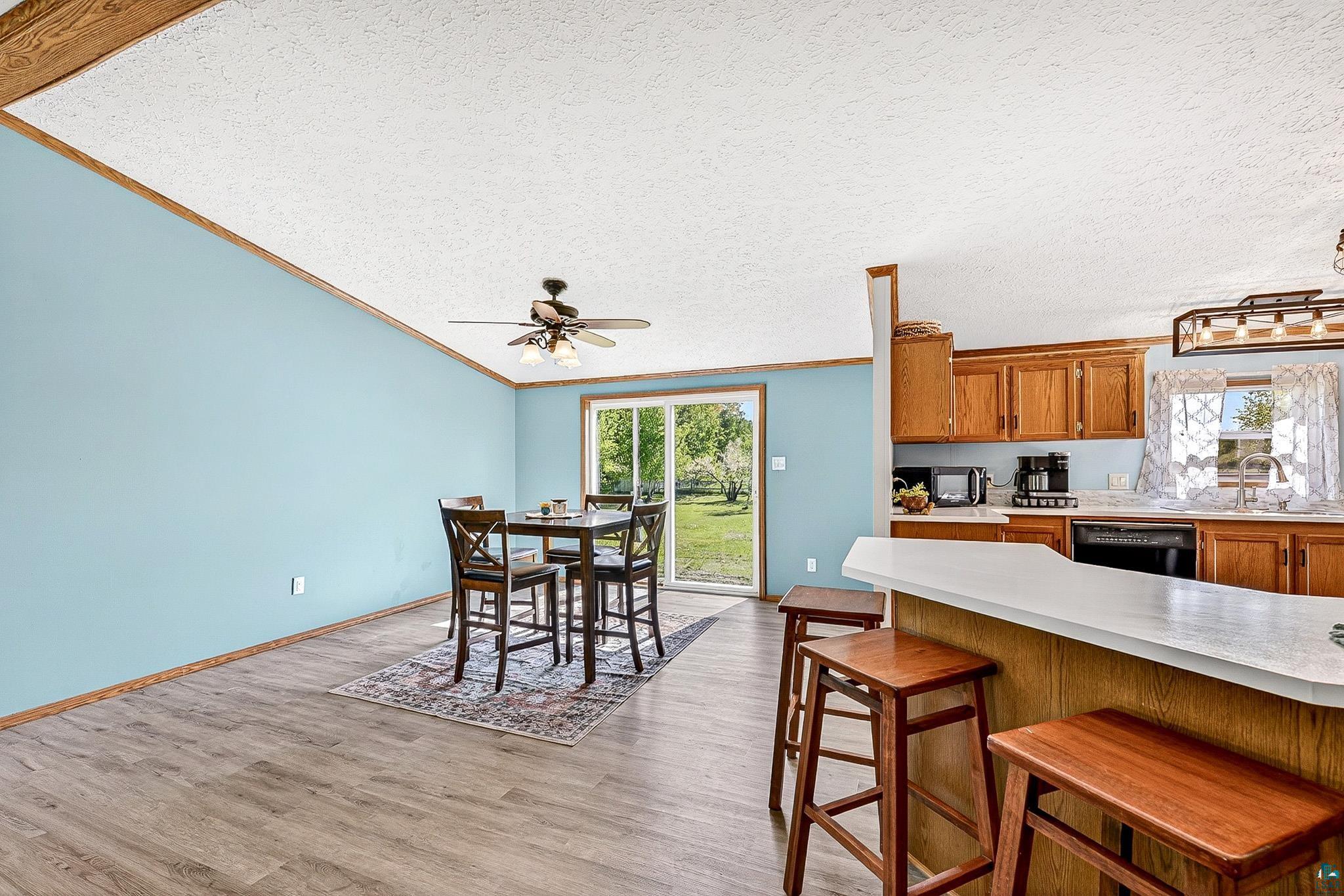 5404 S Midbon Rd, Superior, WI 54880 Listing Photo  10