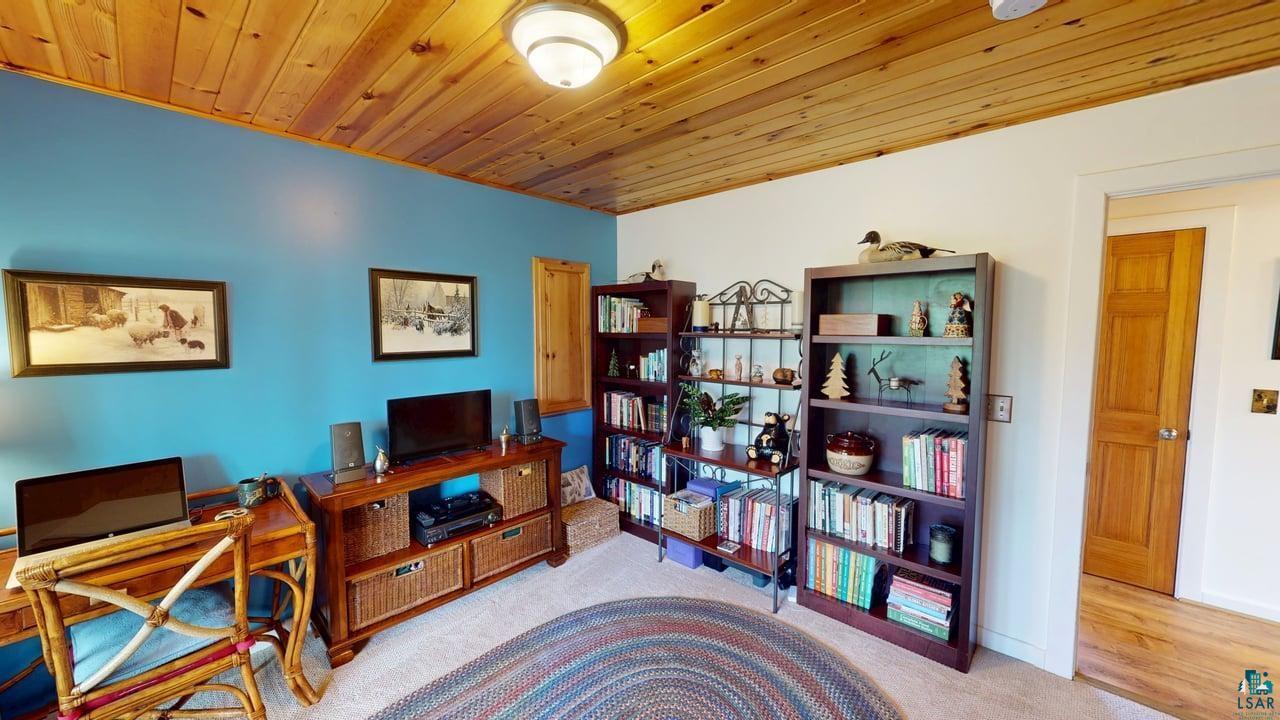 44 Lodge Ln, Lutsen, MN 55612 Listing Photo  16