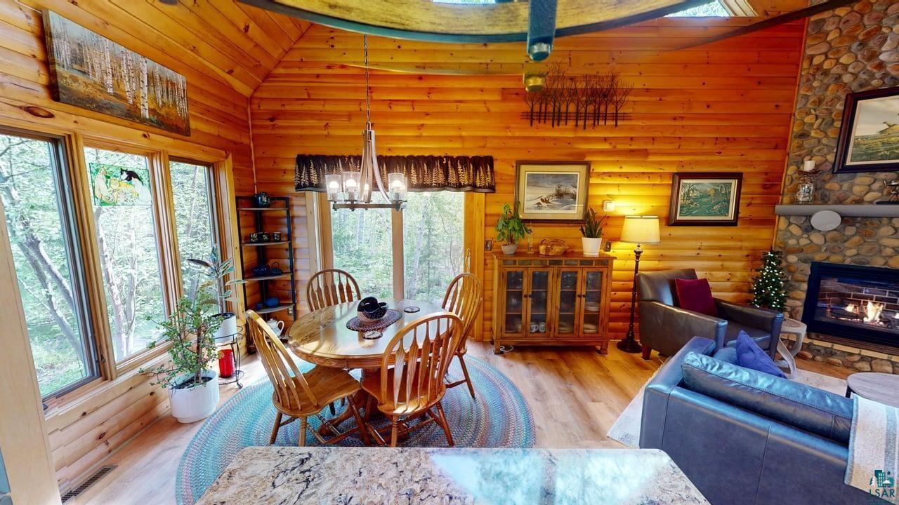 44 Lodge Ln, Lutsen, MN 55612 Listing Photo  10