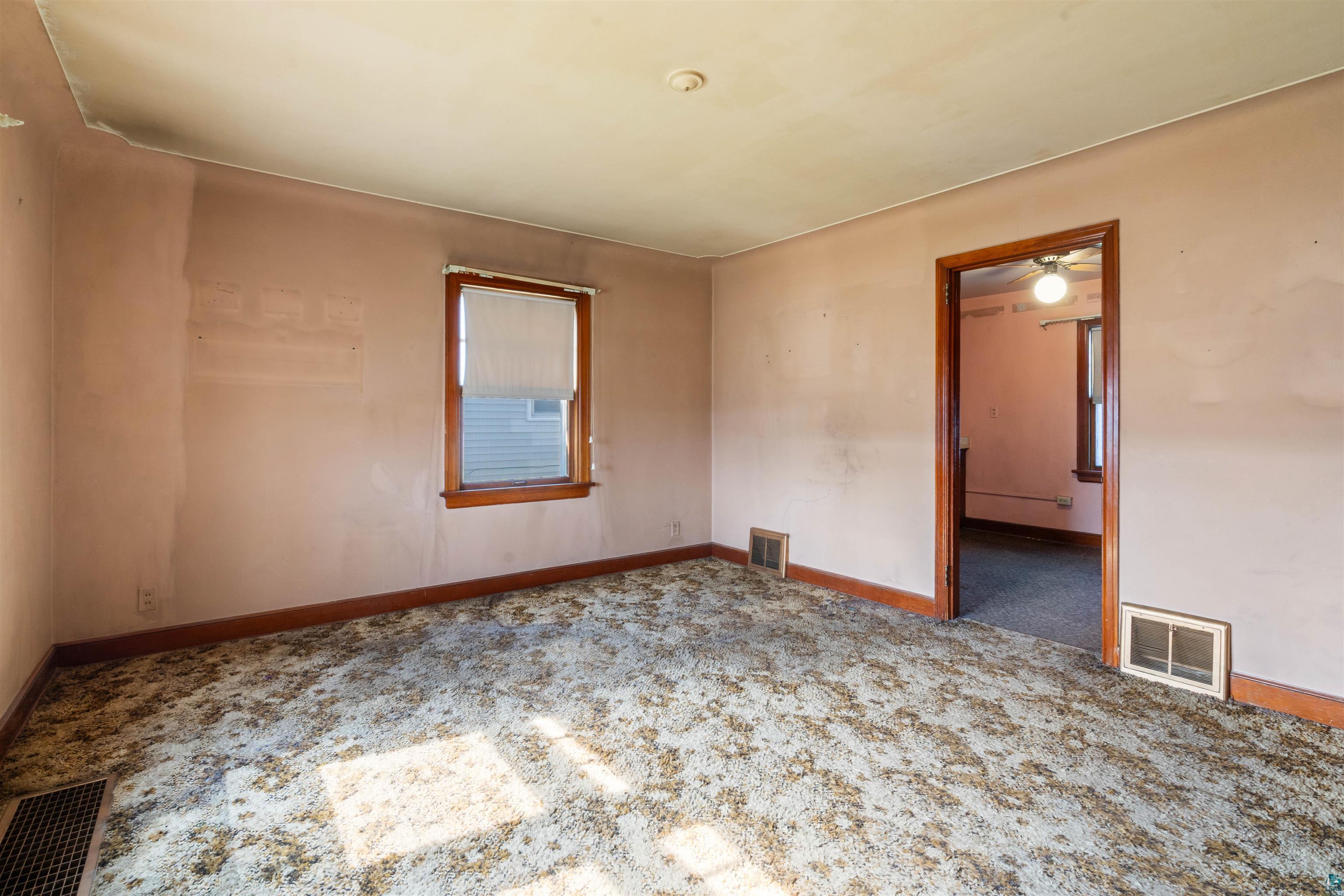 1301 Cypress Ave, Superior, WI 54880 Listing Photo  18