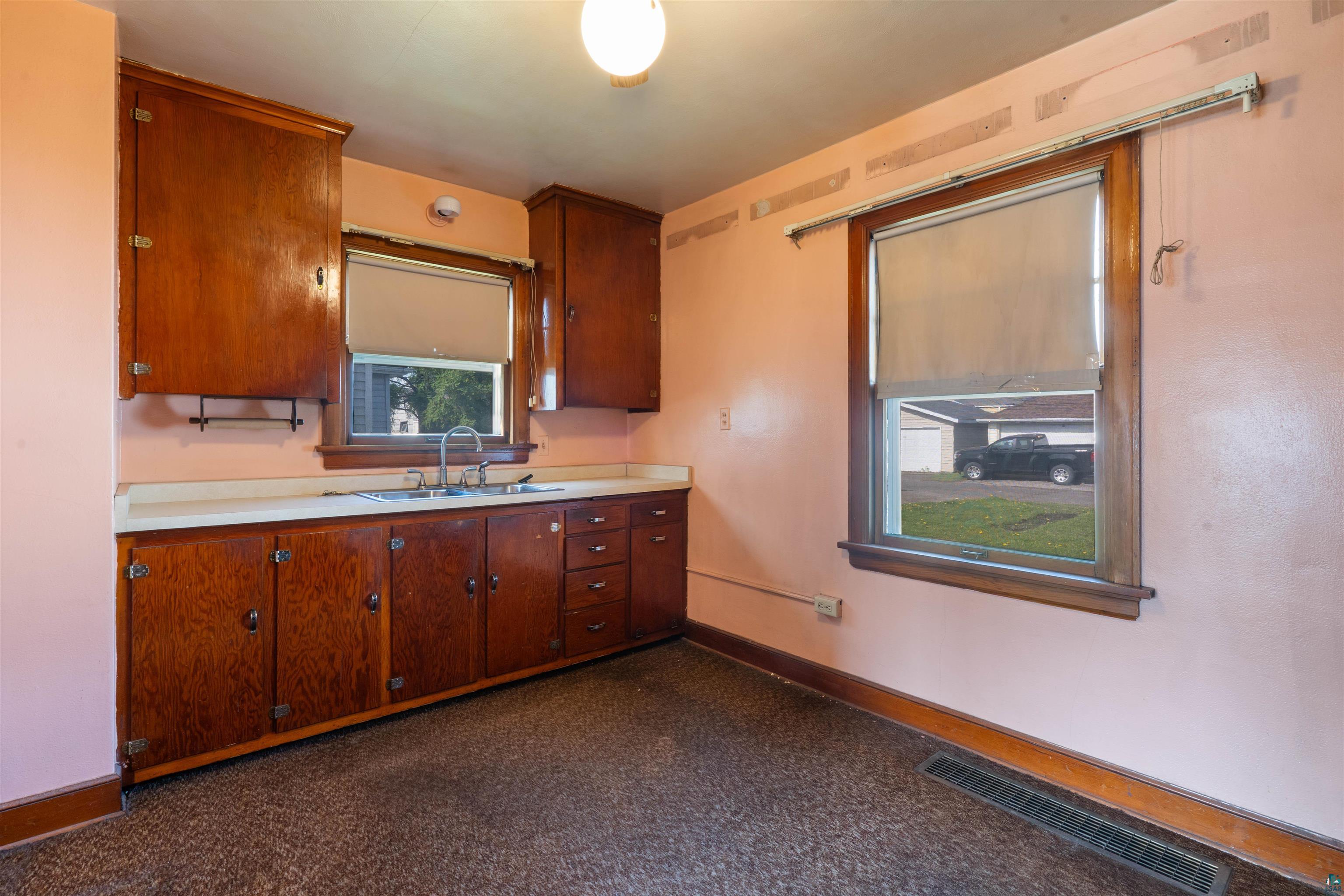 1301 Cypress Ave, Superior, WI 54880 Listing Photo  20