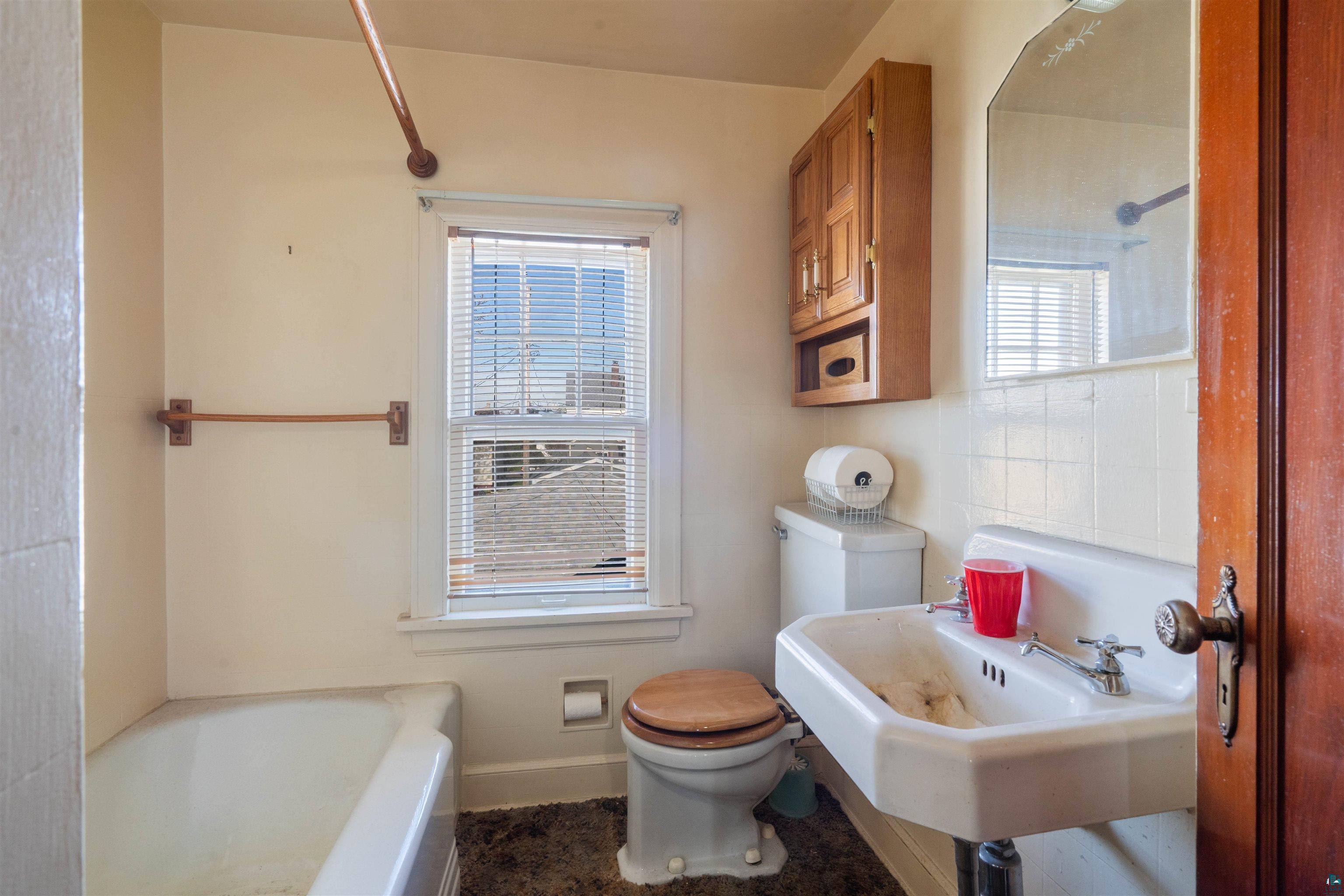 1301 Cypress Ave, Superior, WI 54880 Listing Photo  22