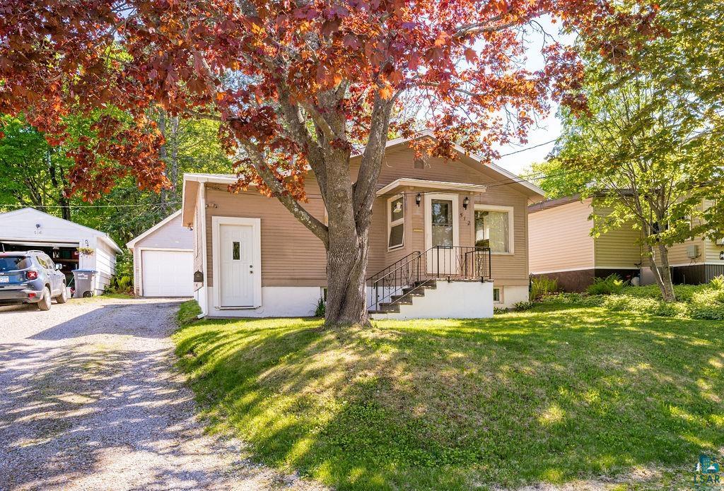 512 Rose St, Duluth, MN 55803 Listing Photo  2