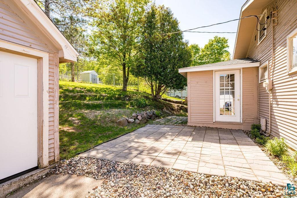512 Rose St, Duluth, MN 55803 Listing Photo  12