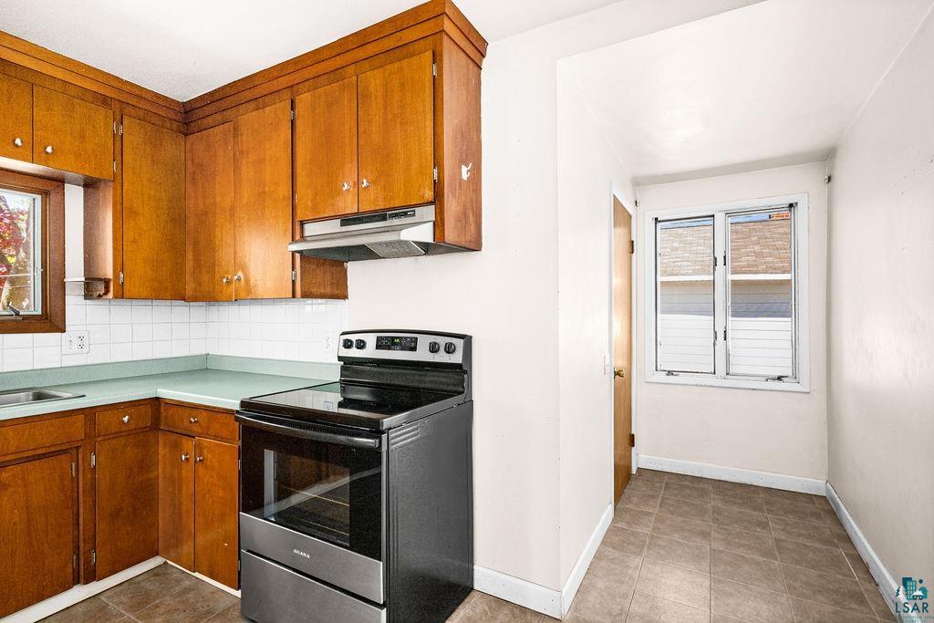 512 Rose St, Duluth, MN 55803 Listing Photo  34