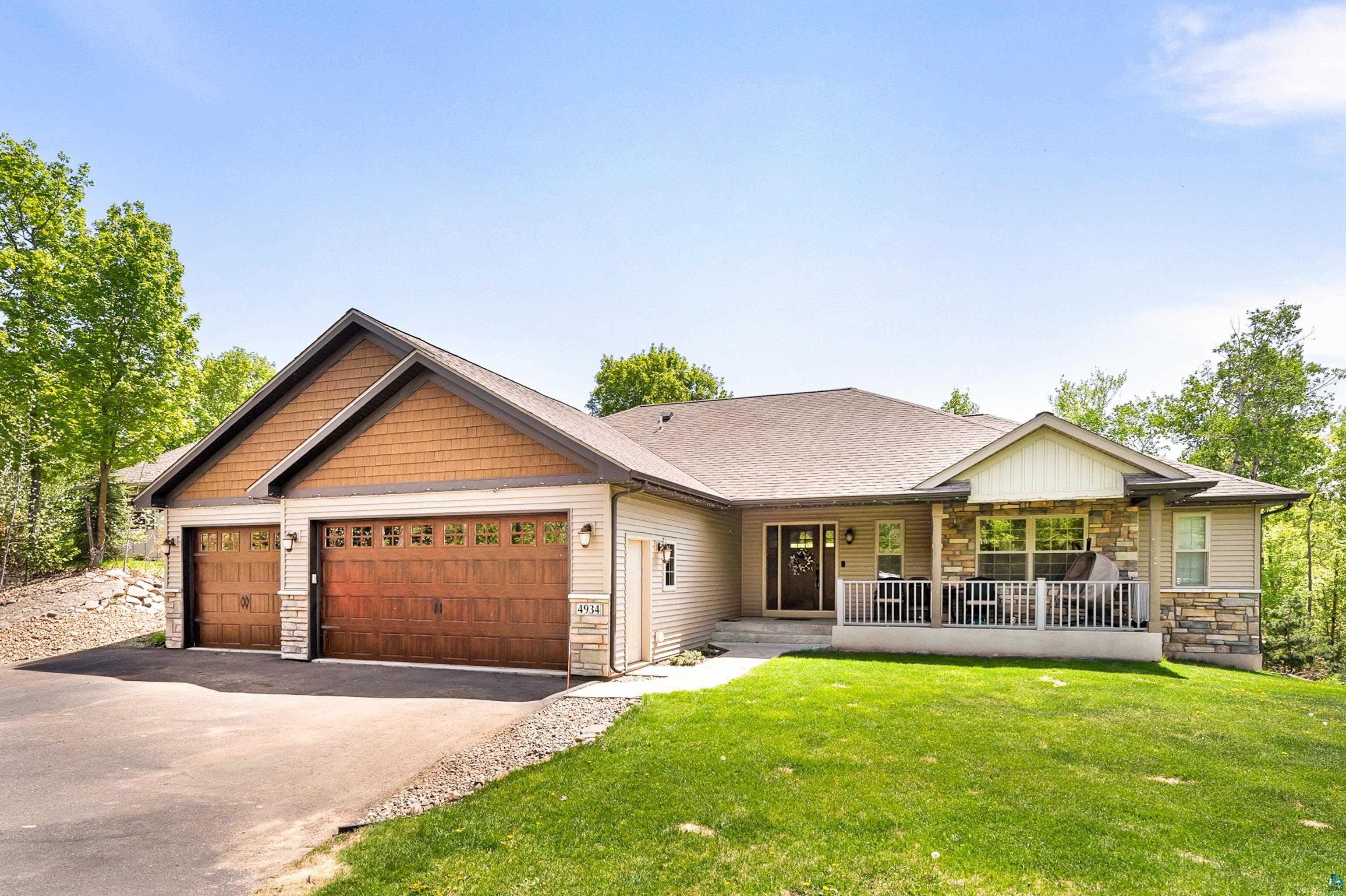 4934 Greystone St, Hermantown, MN 55811 Listing Photo  2