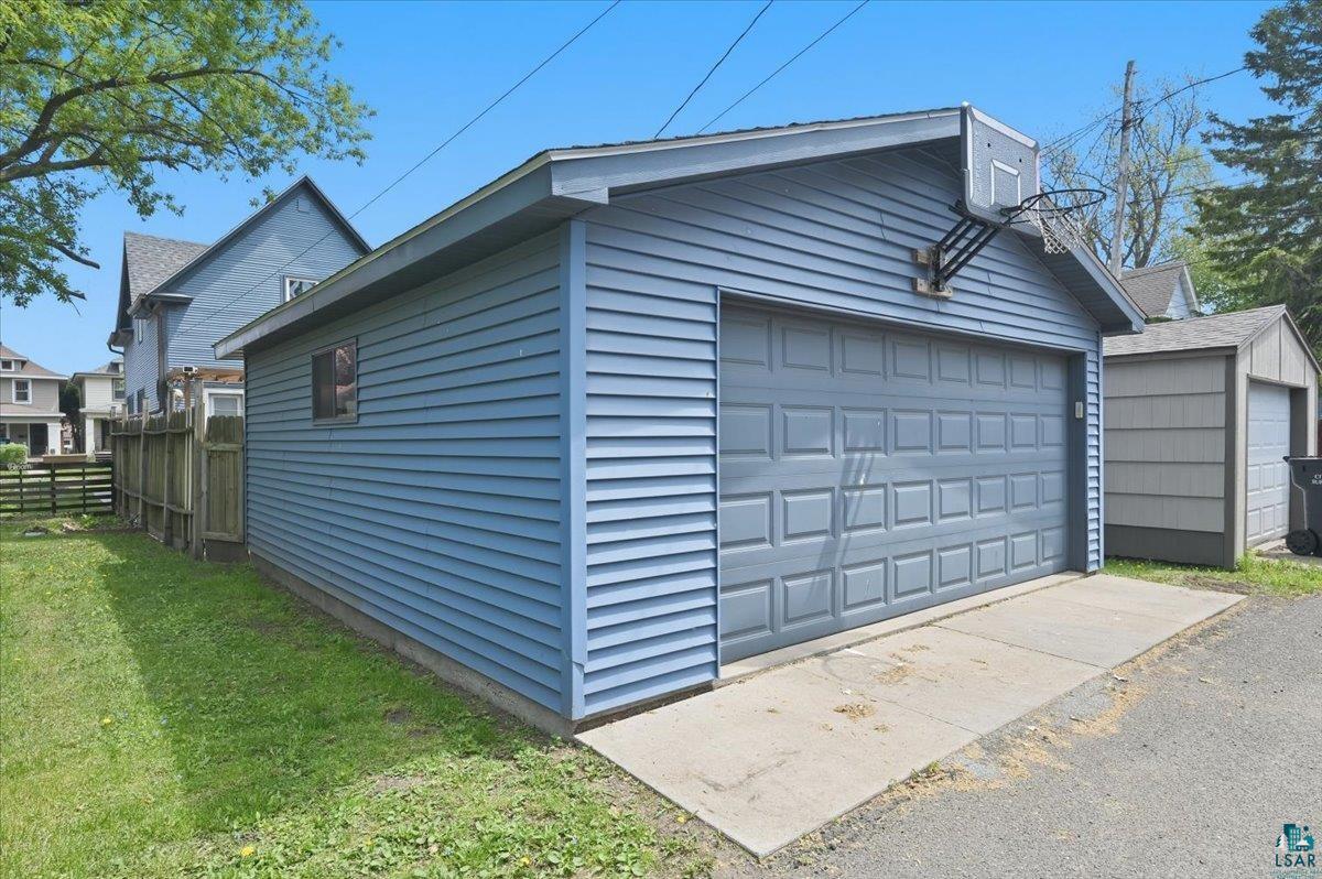 1809 Lamborn Ave, Superior, WI 54880 Listing Photo  15