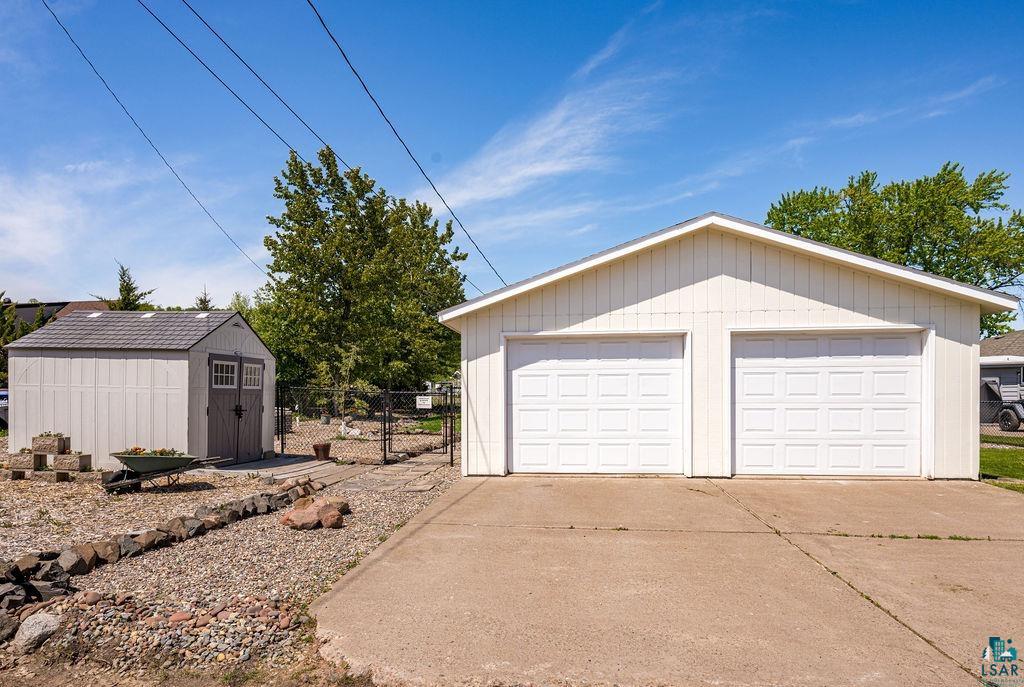 4604 Glenwood St, Duluth, MN 55804 Listing Photo  41