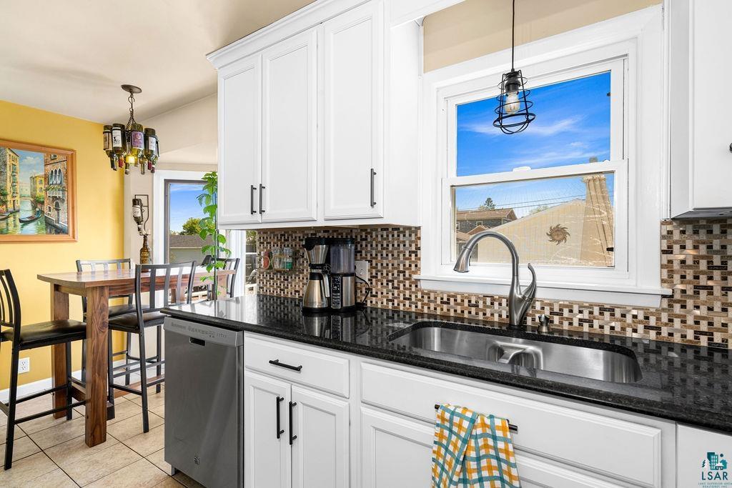 4604 Glenwood St, Duluth, MN 55804 Listing Photo  8