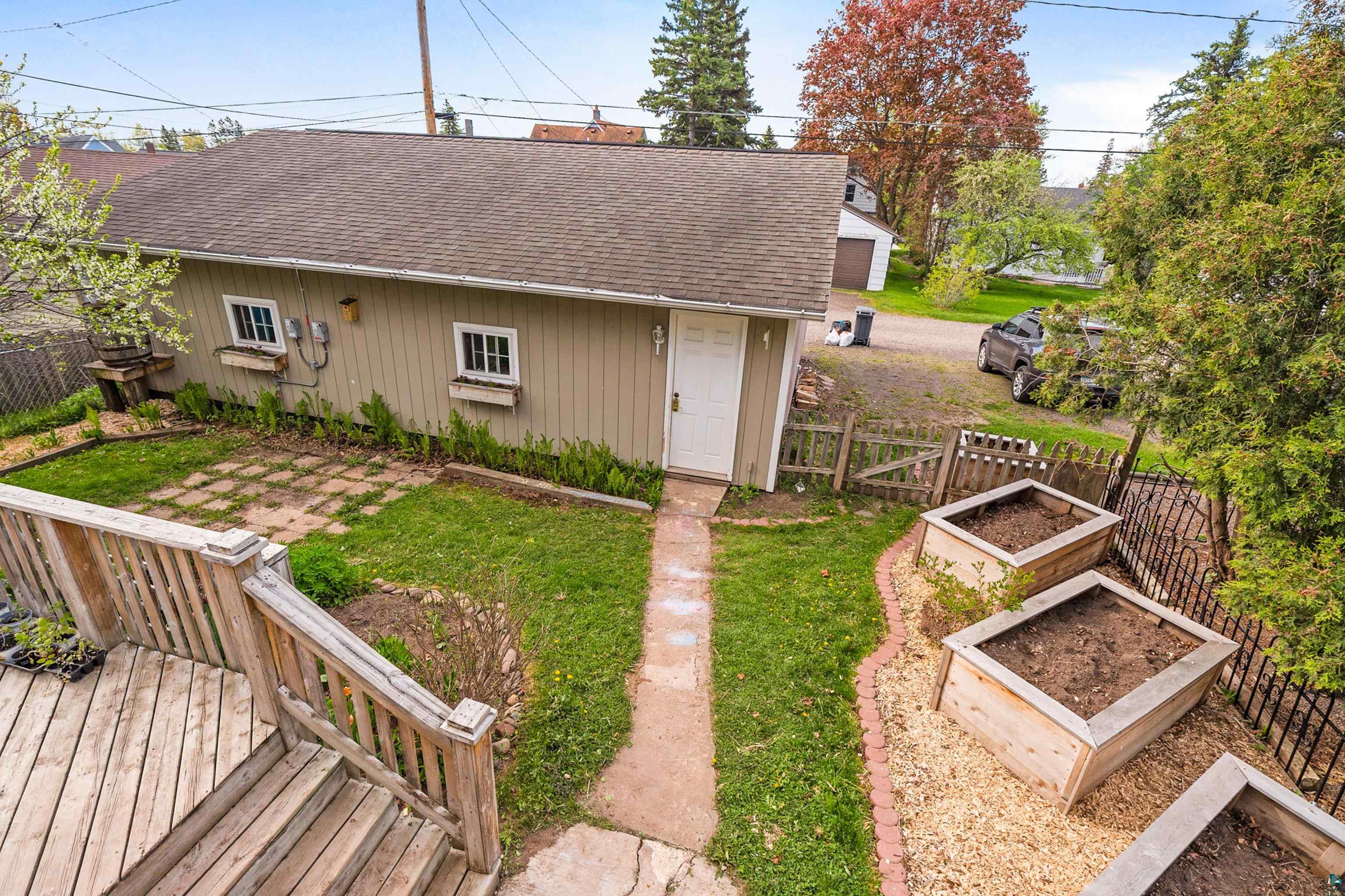 5410 Oneida St, Duluth, MN 55804 Listing Photo  44