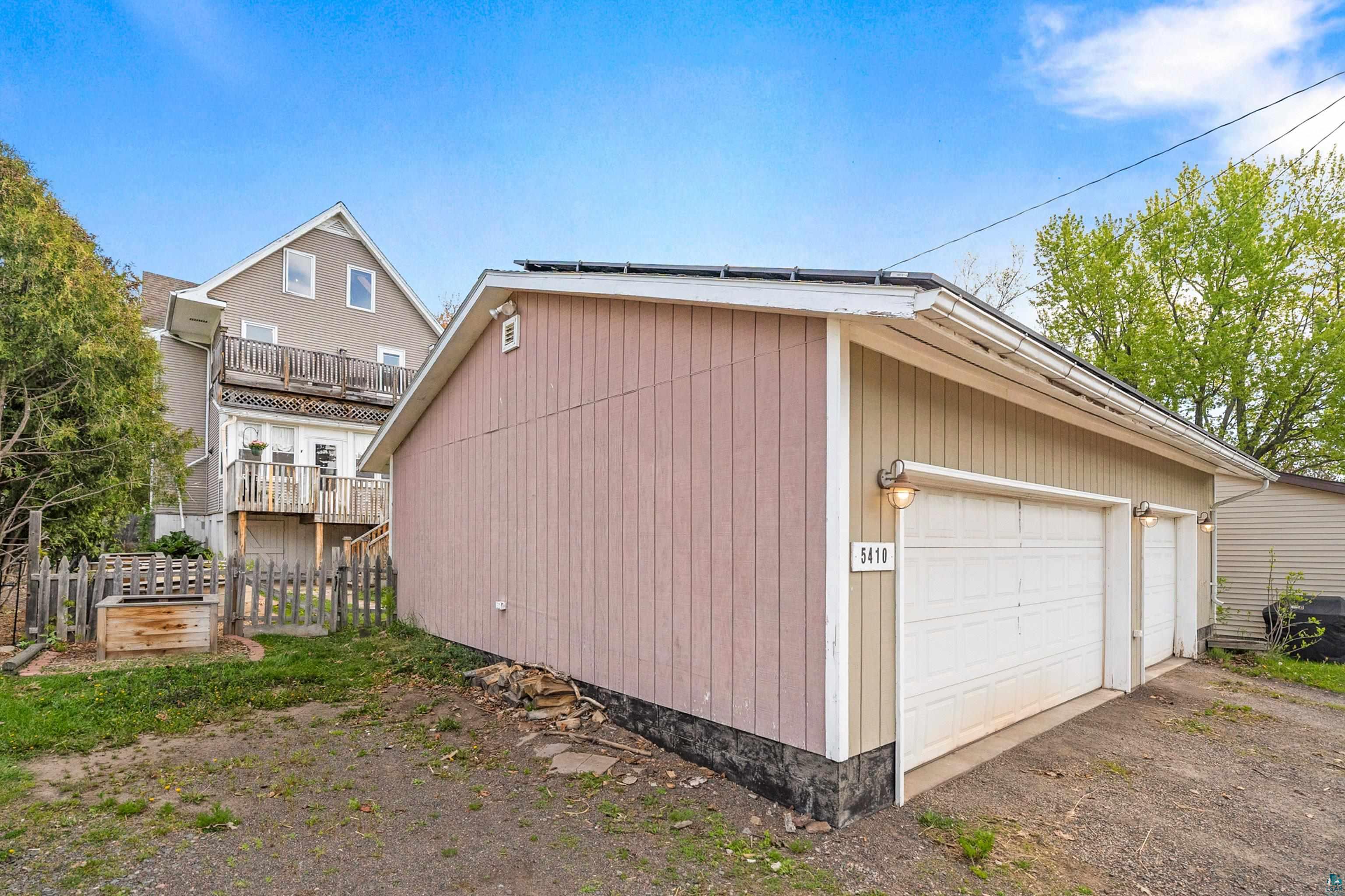 5410 Oneida St, Duluth, MN 55804 Listing Photo  47