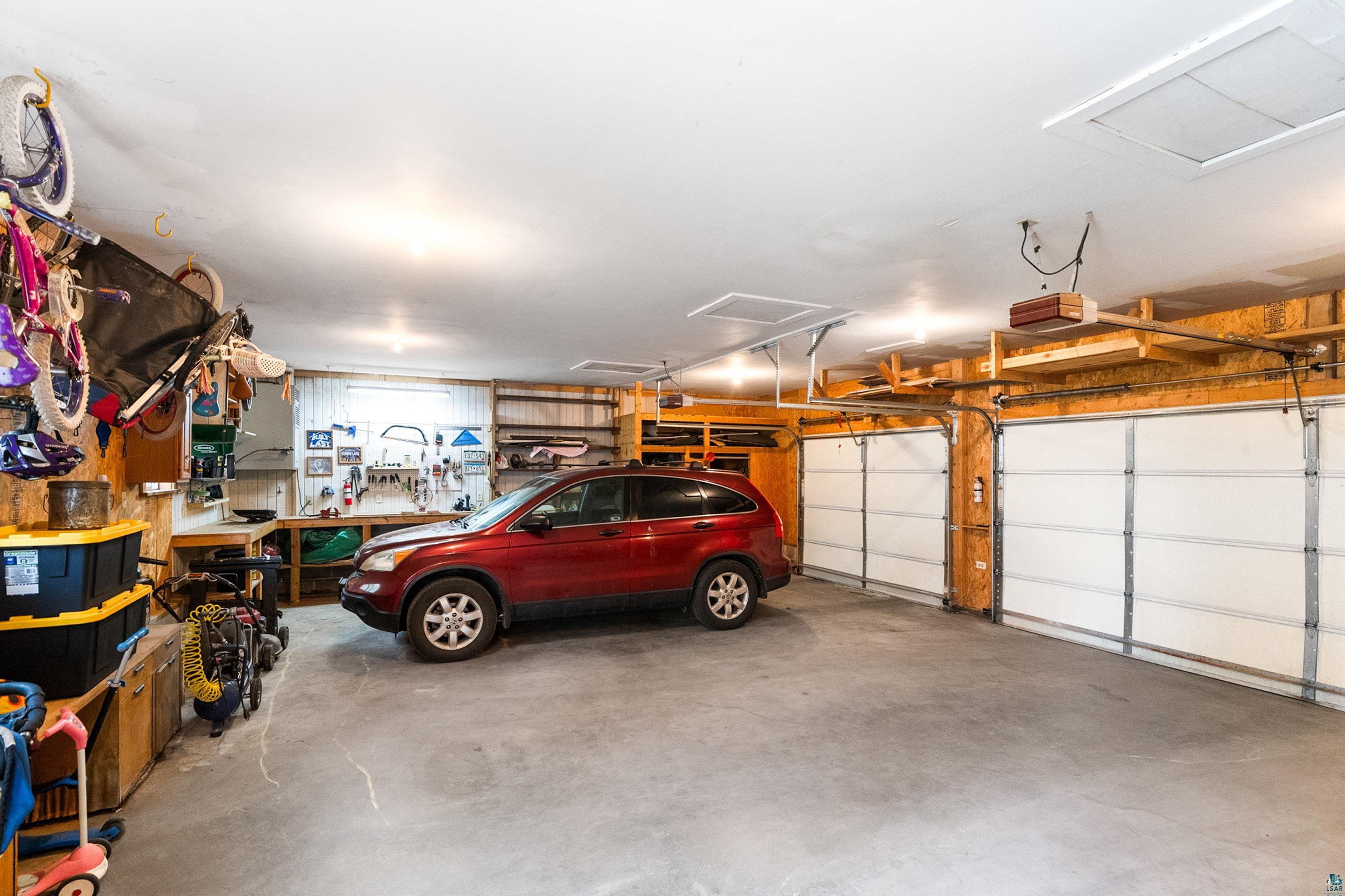 5410 Oneida St, Duluth, MN 55804 Listing Photo  48