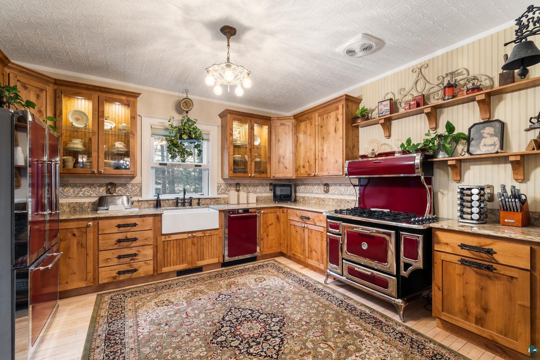 925 14th St, Cloquet, MN 55720-2536 Listing Photo  12