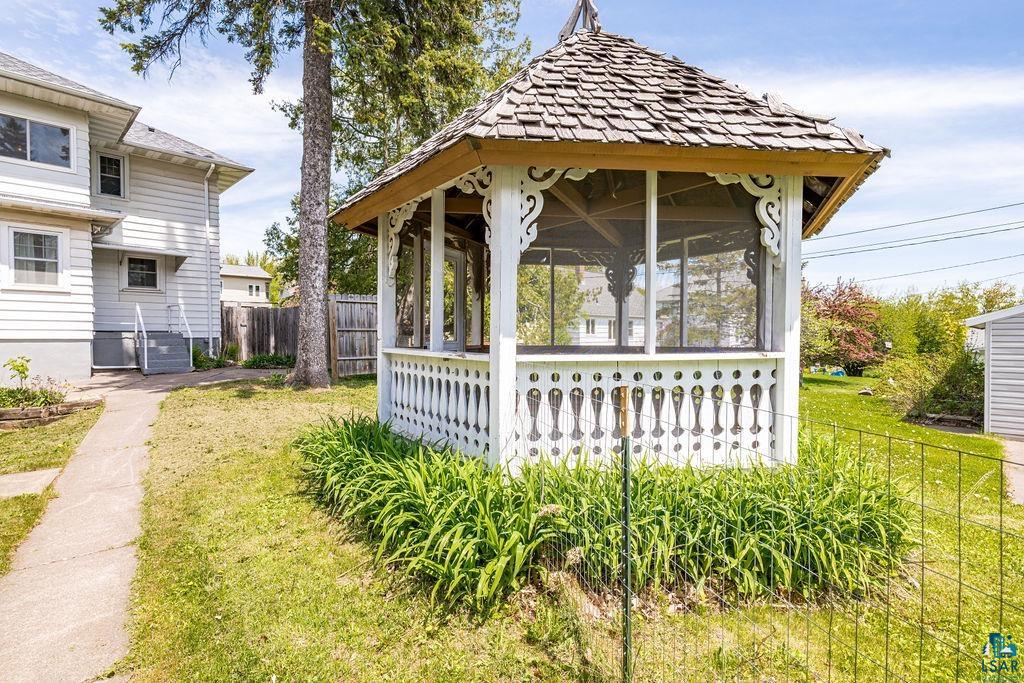 4706 Pitt St, Duluth, MN 55804 Listing Photo  36