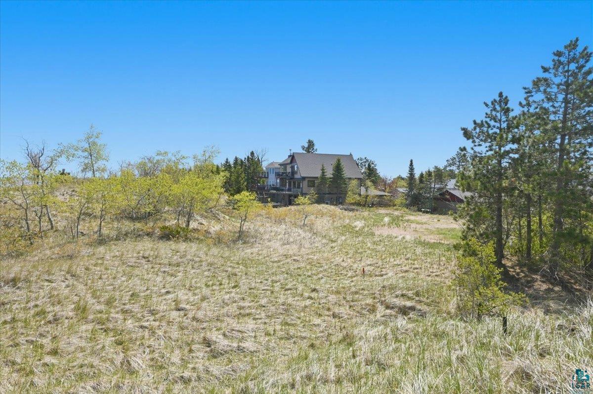 1301 S Lake Ave, Duluth, MN 55802 Listing Photo  11