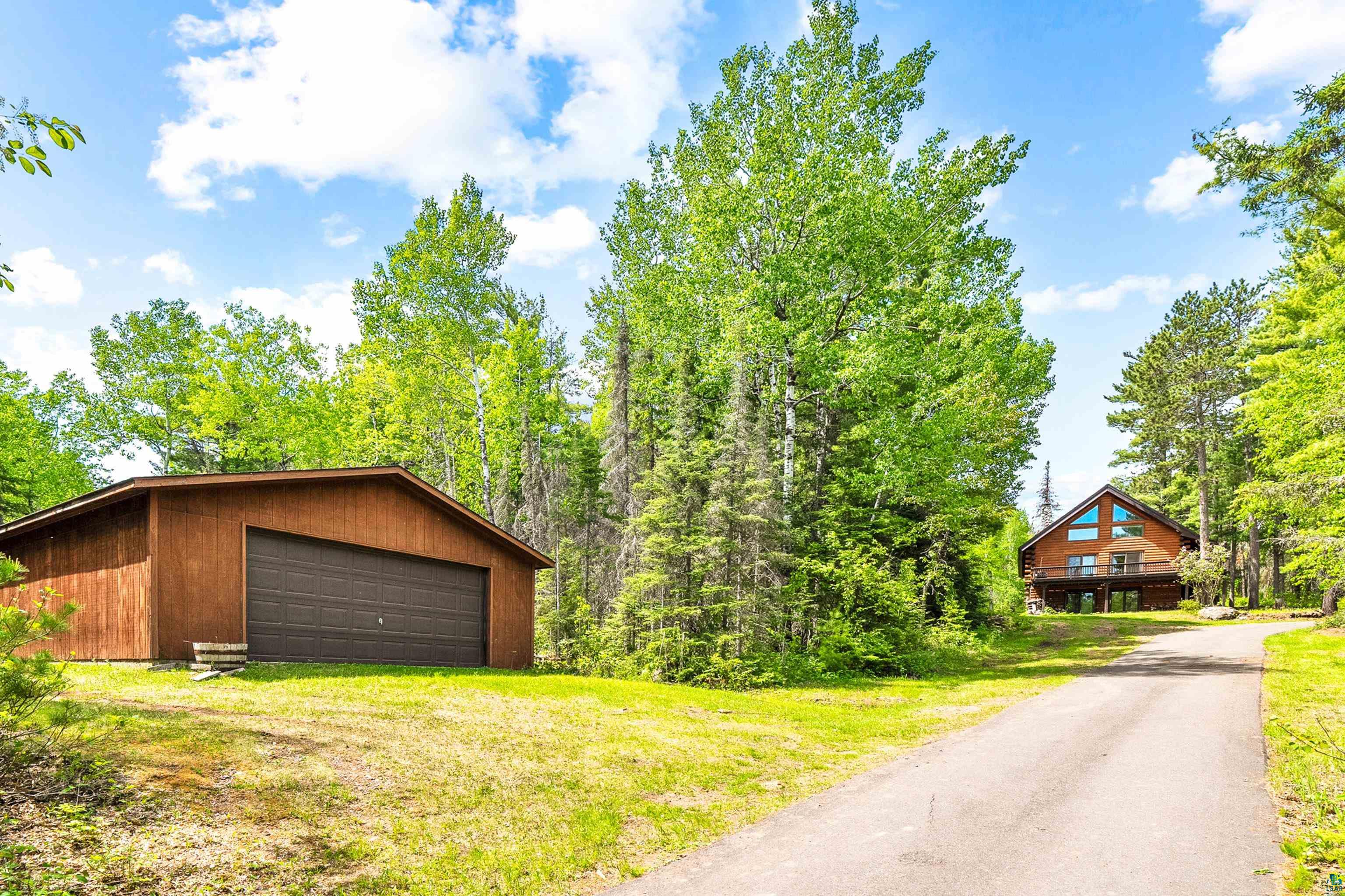 1967 Old North Shore Rd, Duluth, MN 55804 Listing Photo  3