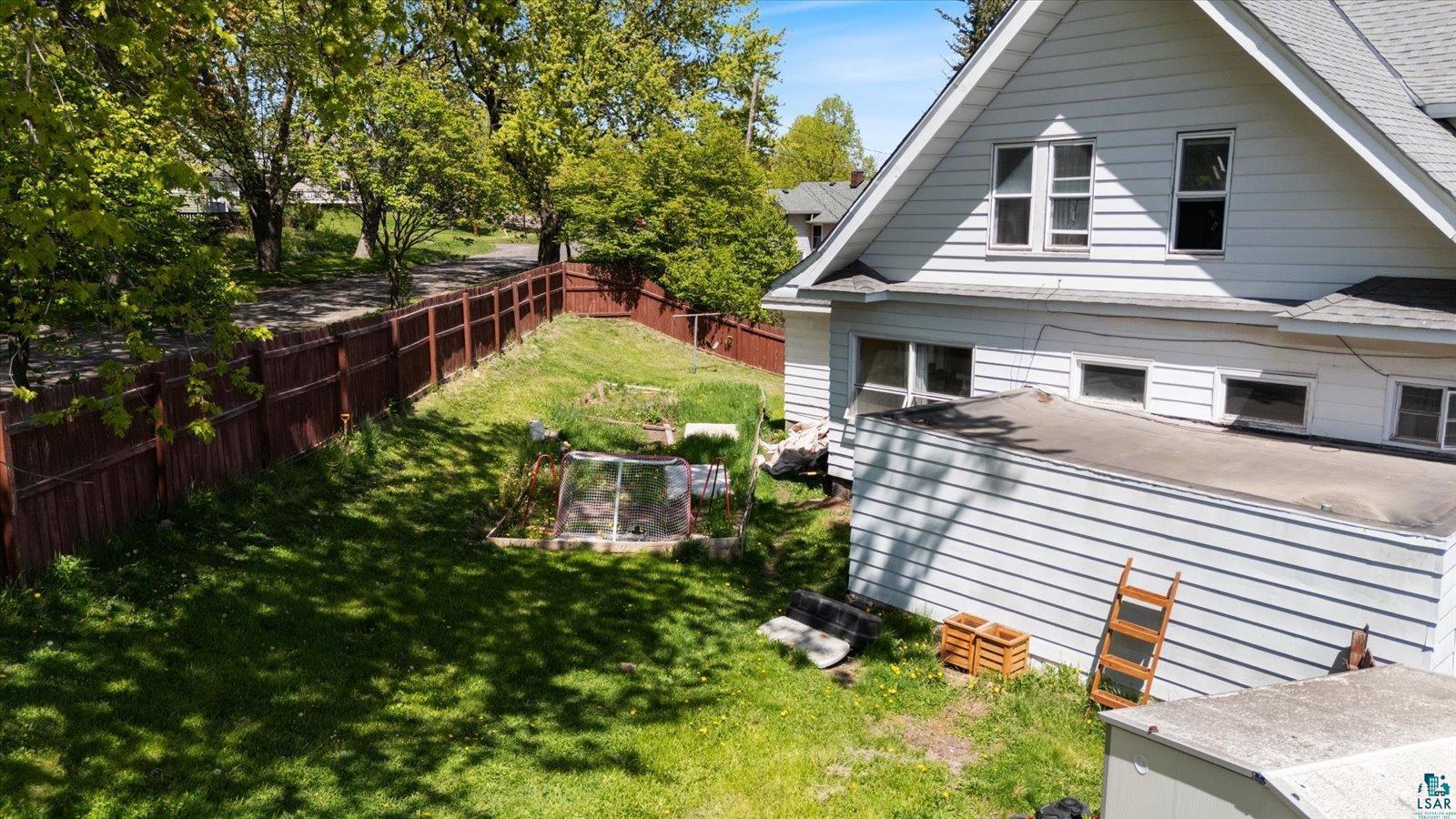 5911 Elinor St, Duluth, MN 55807 Listing Photo  11