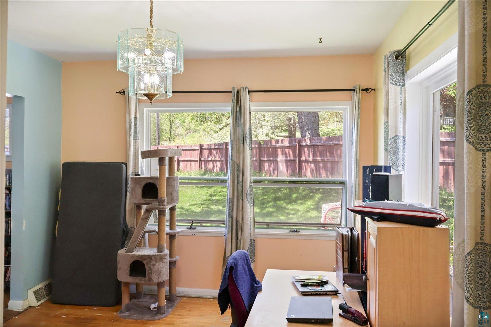 5911 Elinor St, Duluth, MN 55807 Listing Photo  38