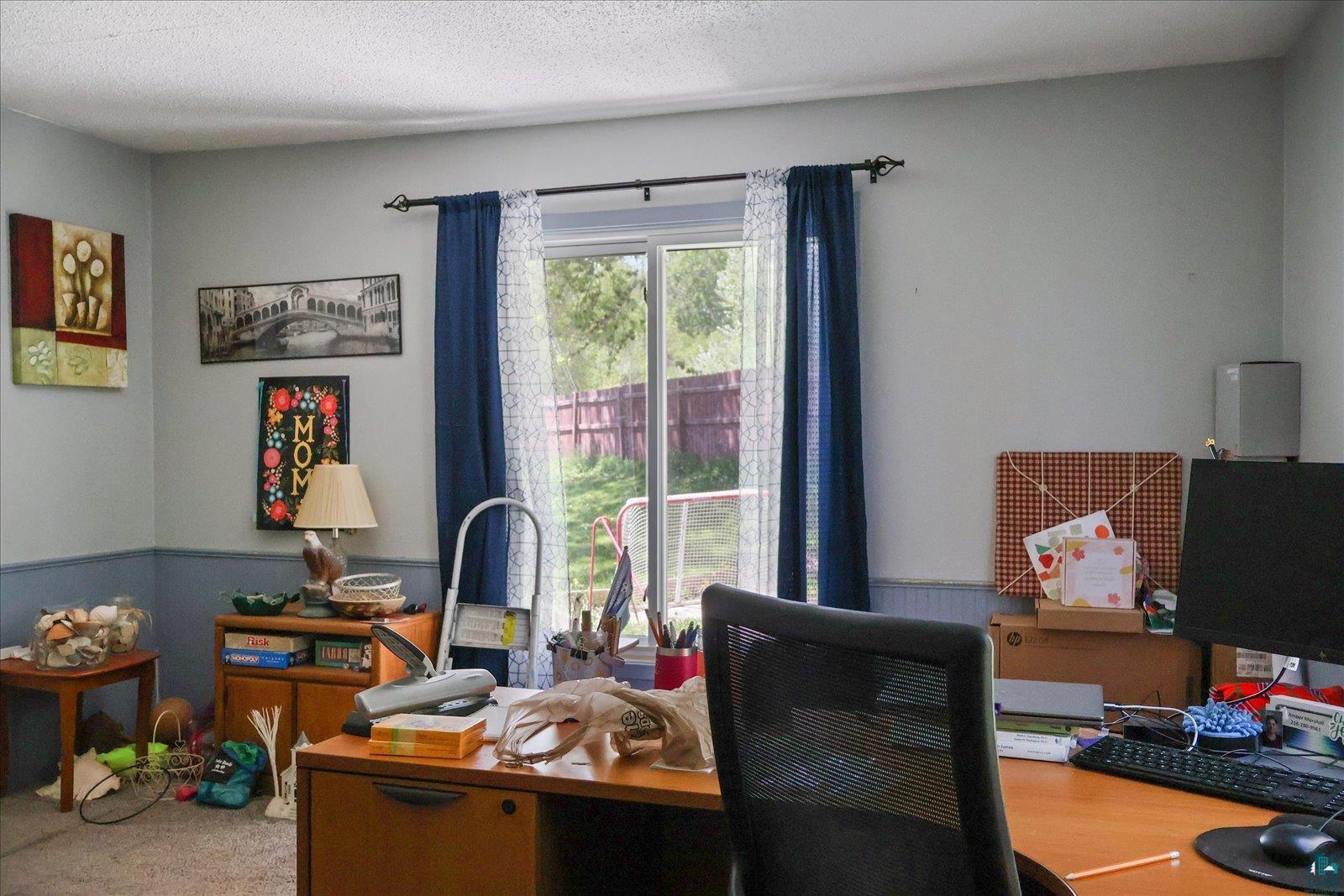5911 Elinor St, Duluth, MN 55807 Listing Photo  44