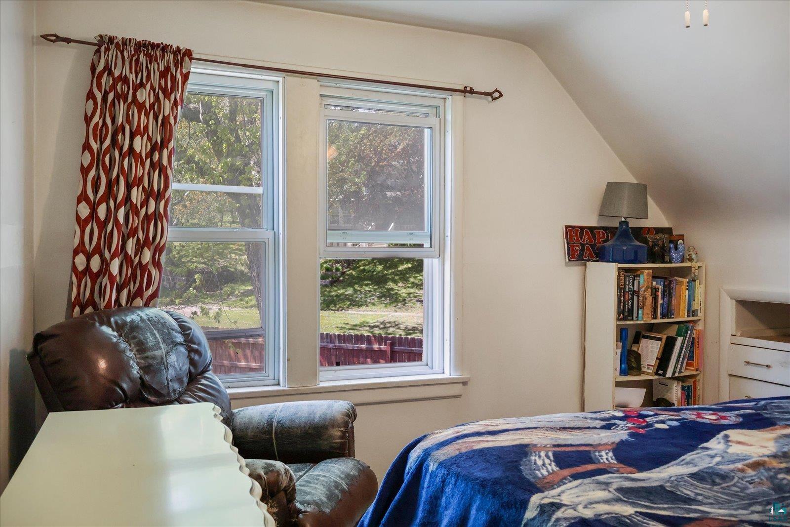 5911 Elinor St, Duluth, MN 55807 Listing Photo  62