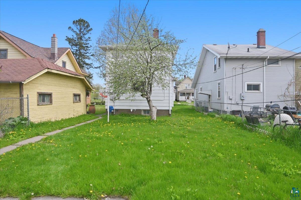 1303 Baxter Ave, Superior, WI 54880 Listing Photo  4