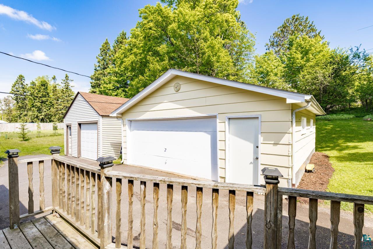 303 W Owatonna St, Duluth, MN 55803 Listing Photo  34
