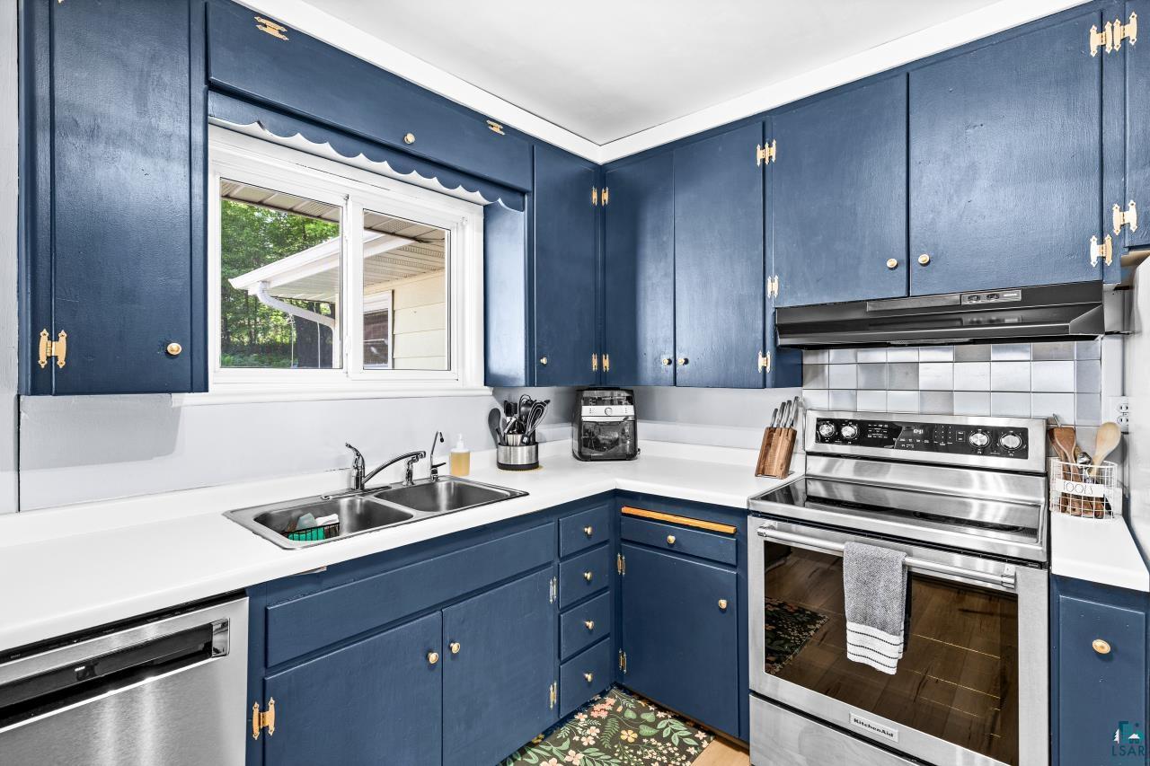 303 W Owatonna St, Duluth, MN 55803 Listing Photo  9