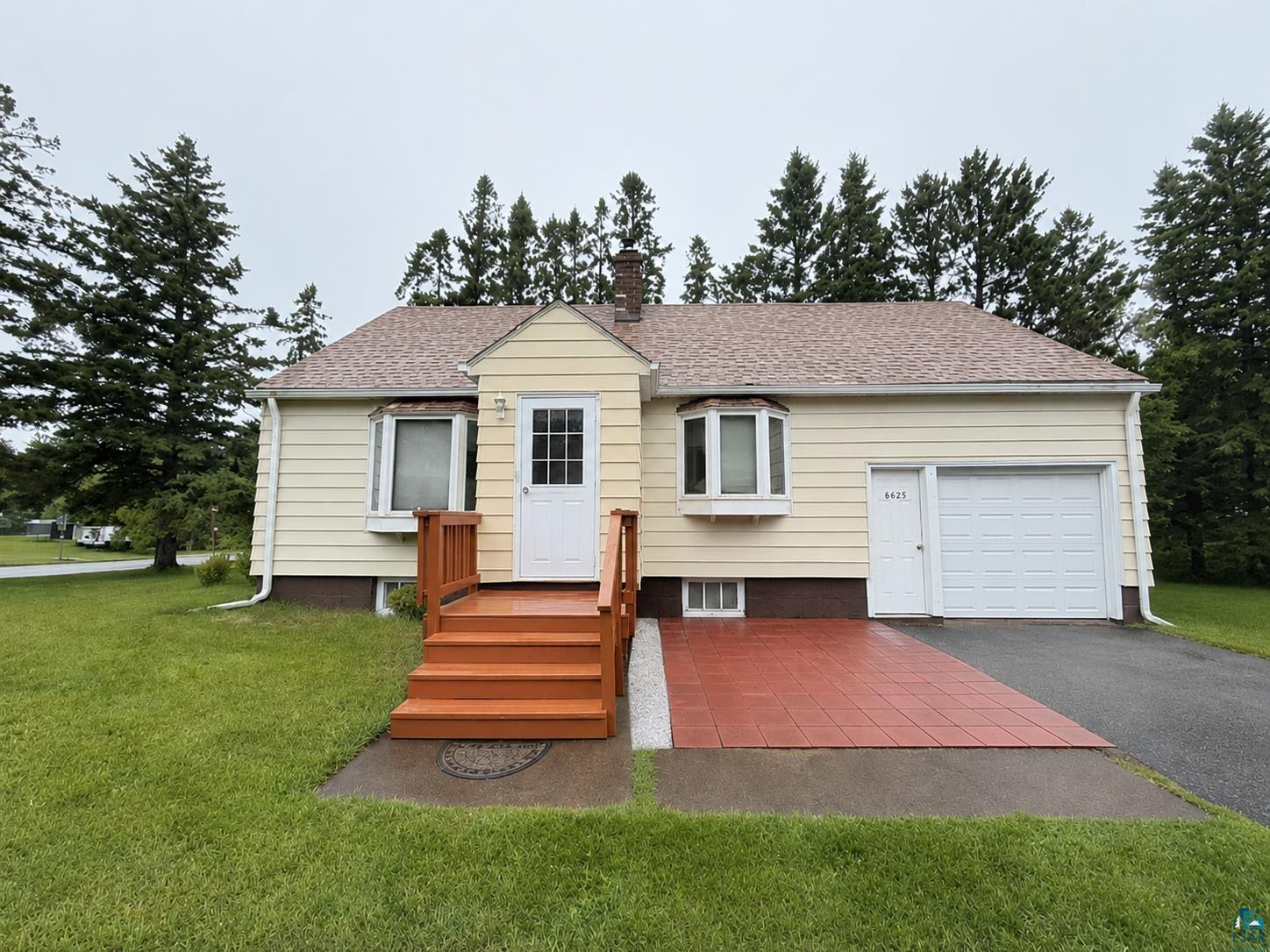 2029 Anderson Rd, Duluth, MN 55811 Listing Photo  1